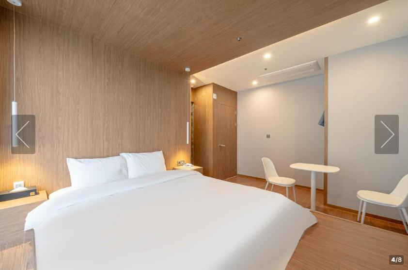Double Room - Photo 2
