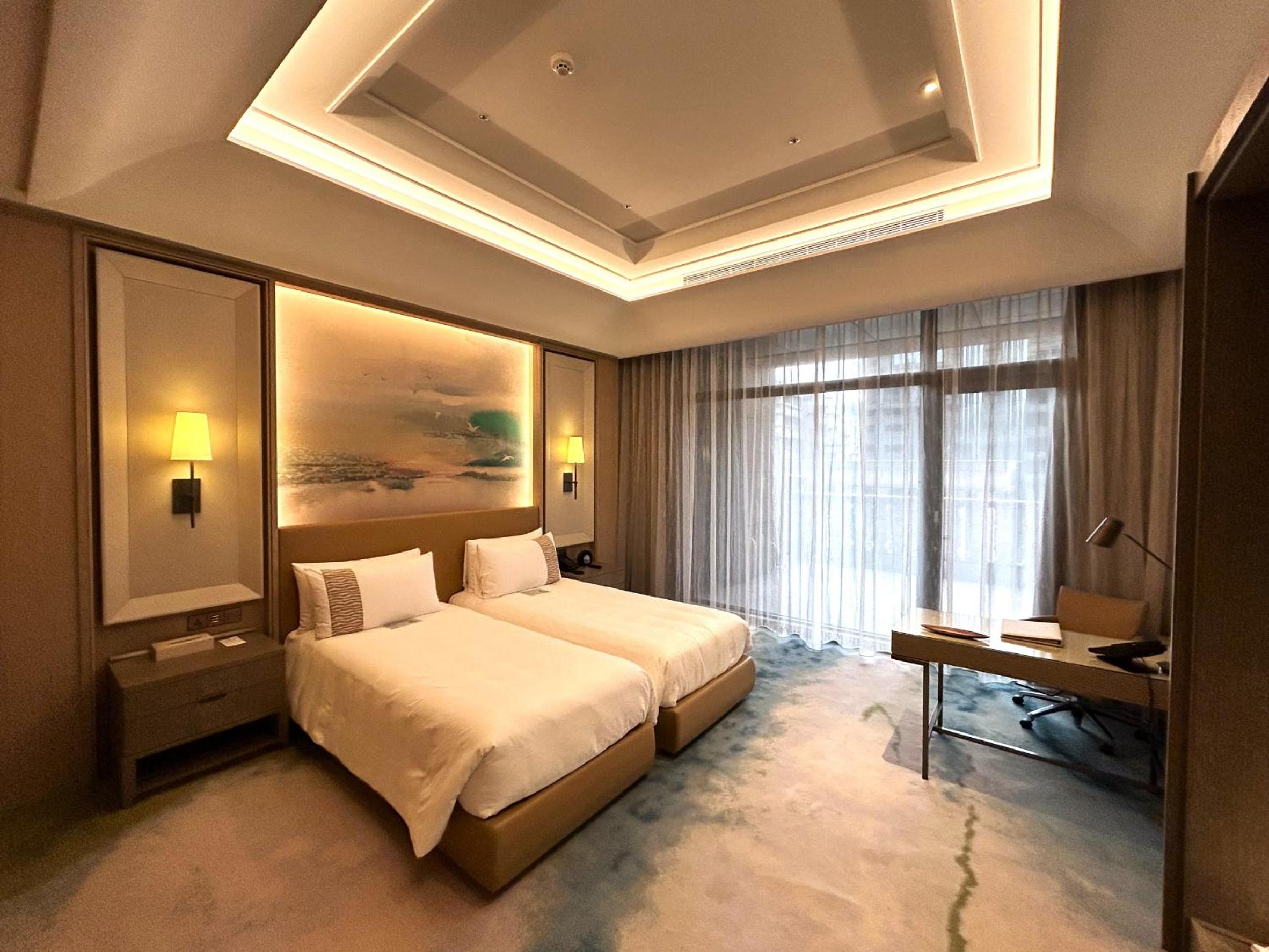 Executive Twin Room - Accessible photo 3