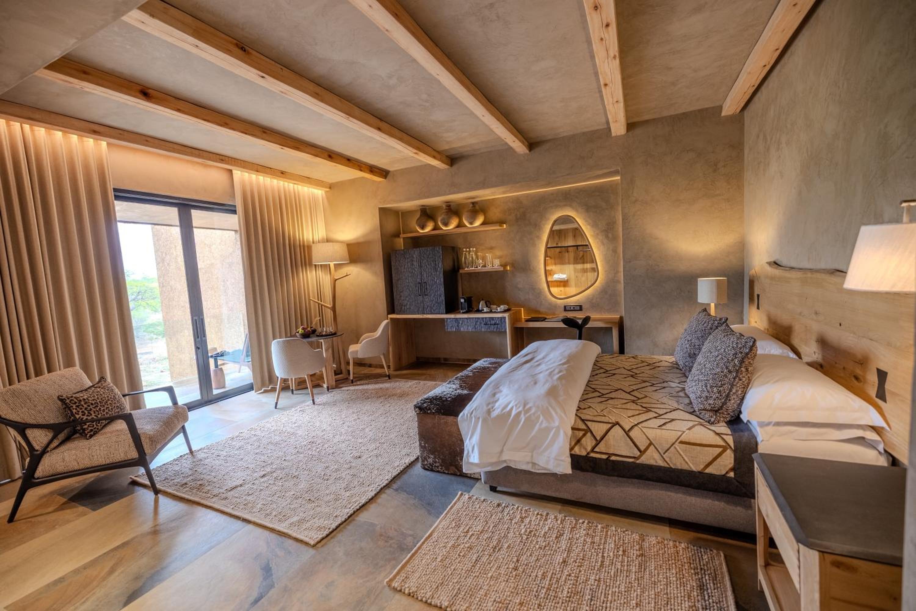 Tamboti Superior Suite photo 2