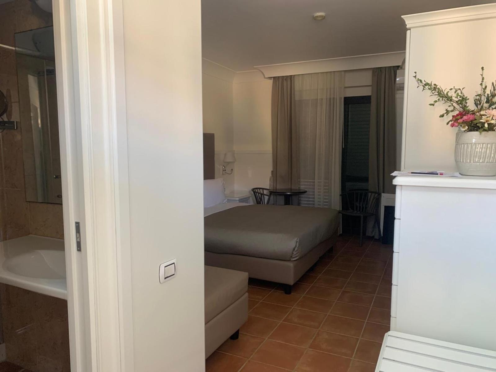 Triple Room - Photo 1