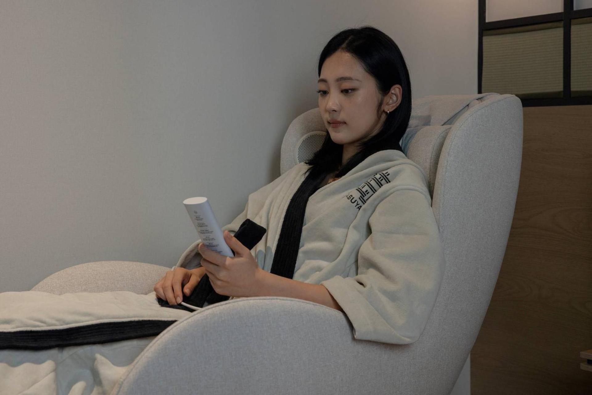 Double Room with Massage Chair