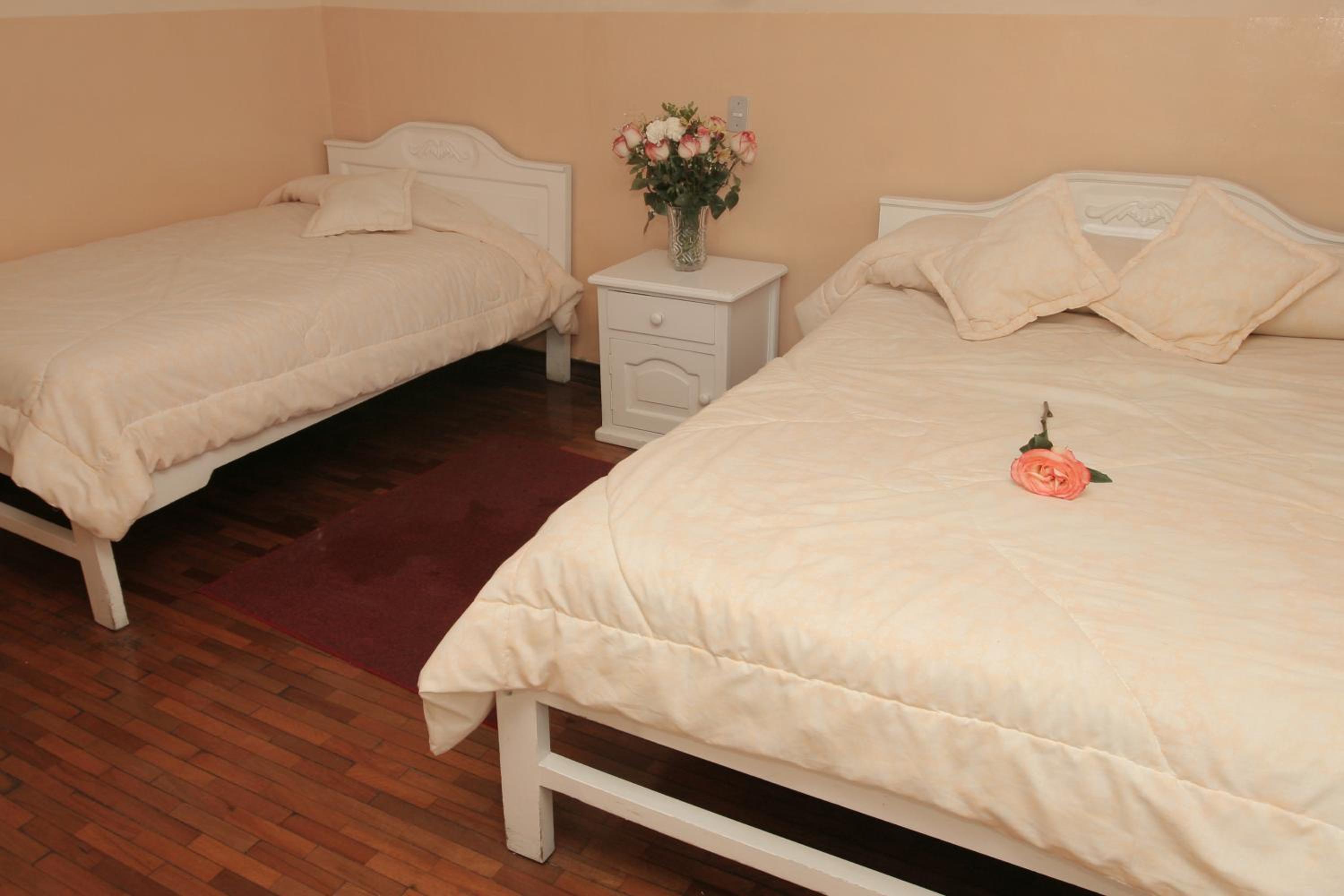 Standard Twin Room photo 3