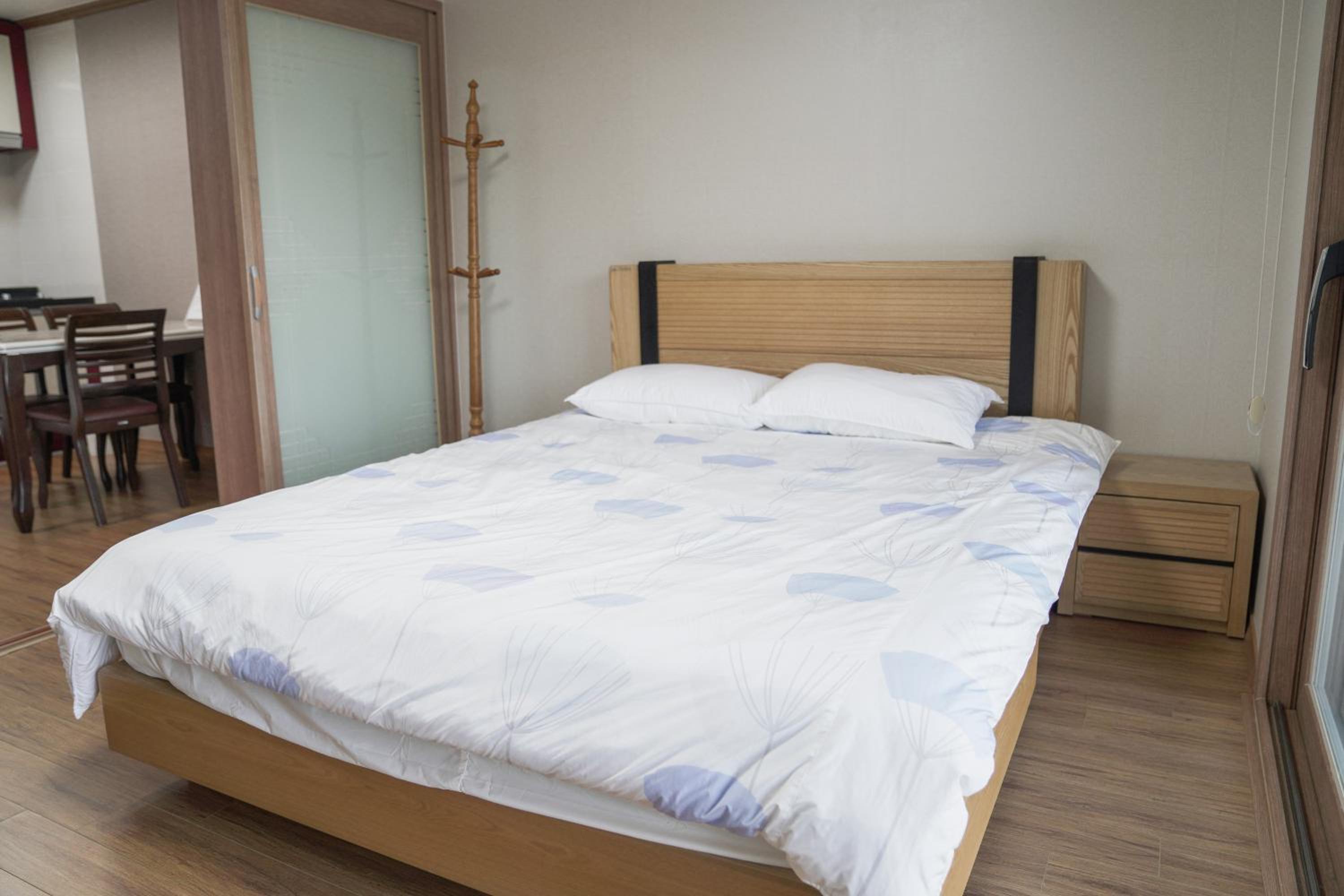 Double Room - Photo 3