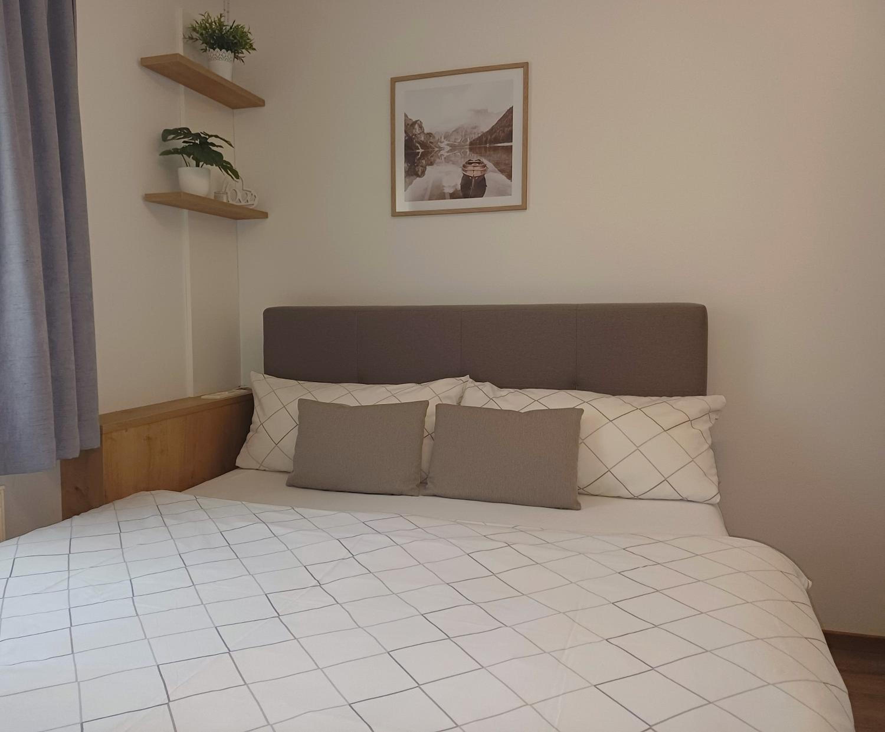 Two-Bedroom Deluxe Apartment