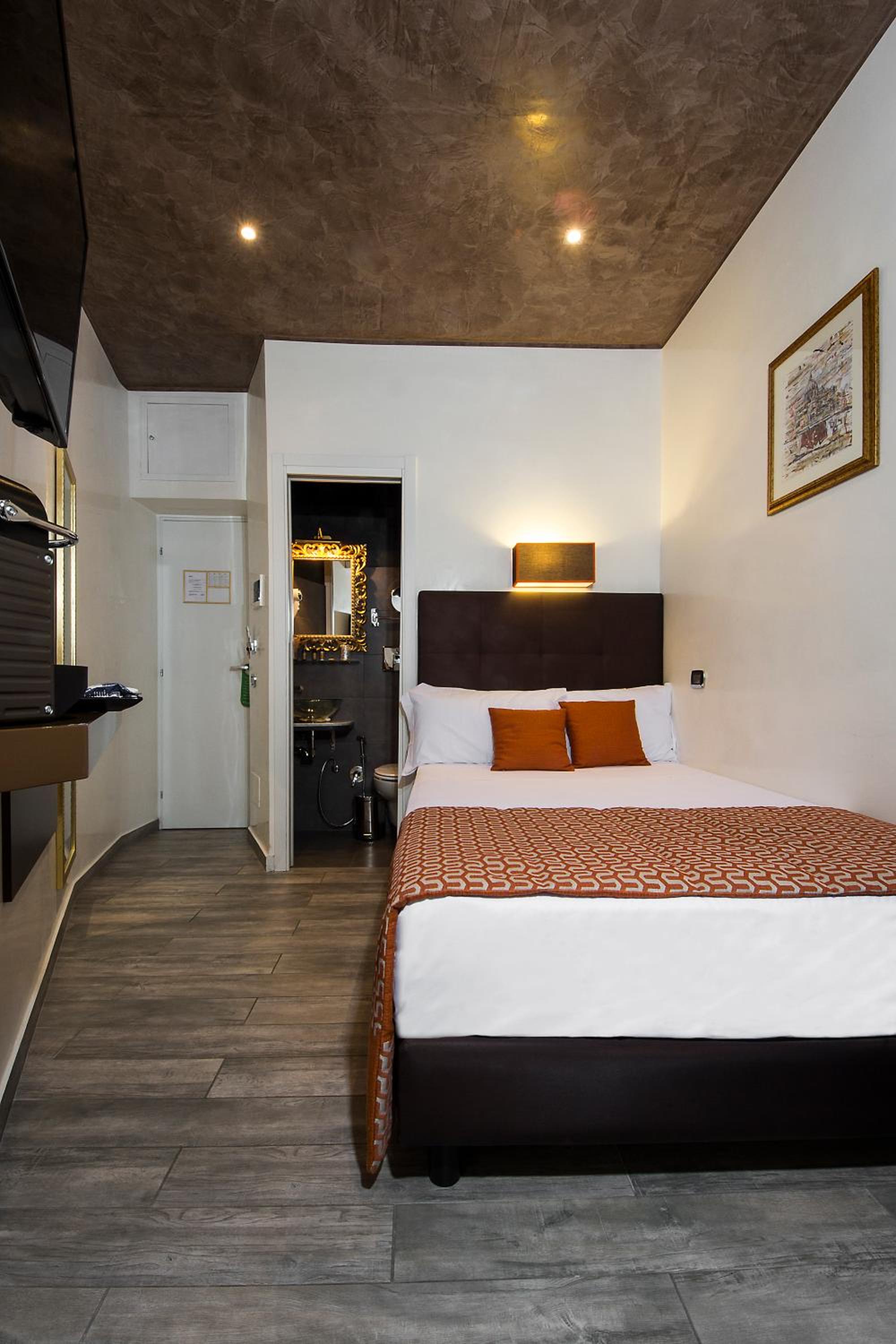 Small Double Room