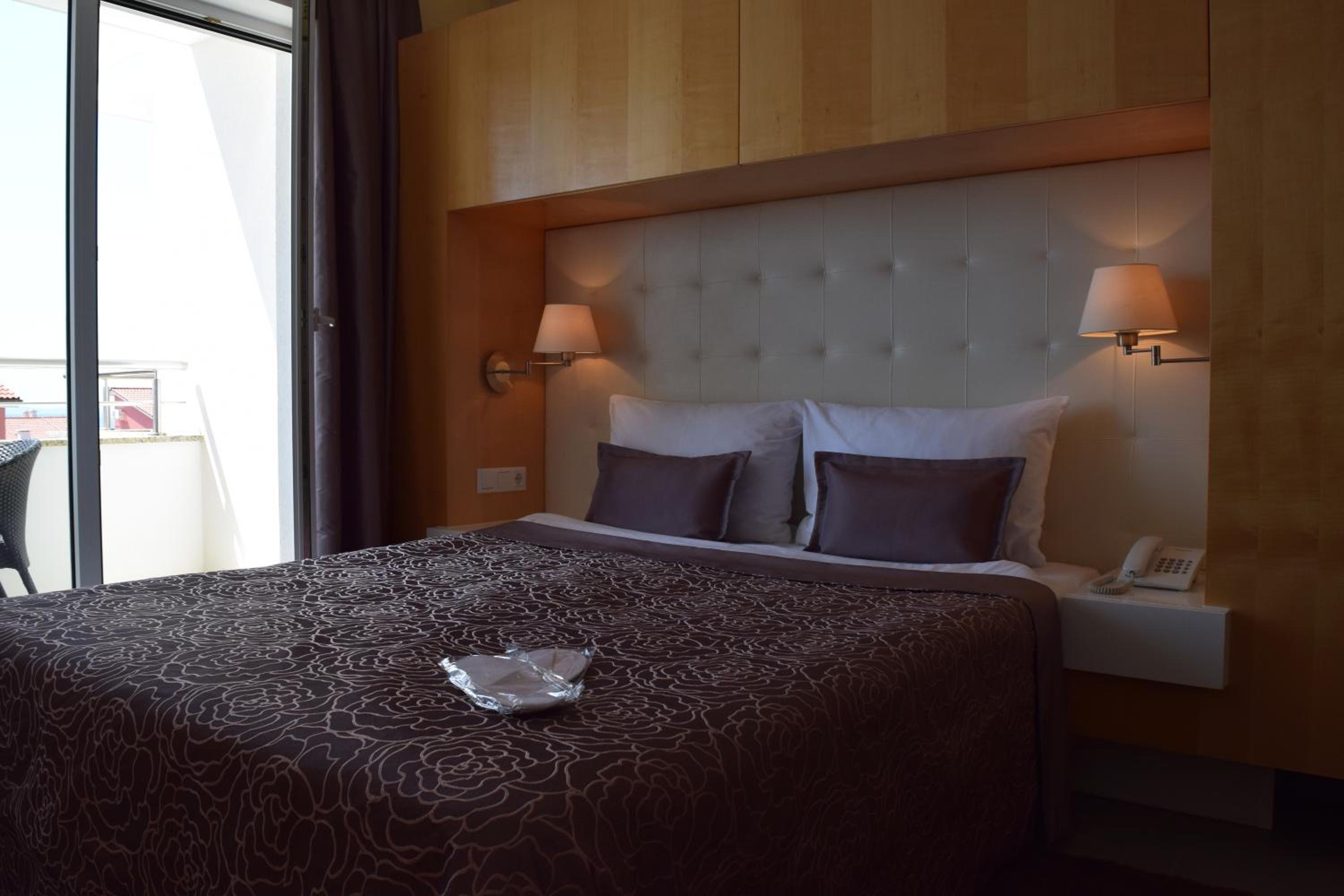 Comfort Double Room with Balcony - Photo 4