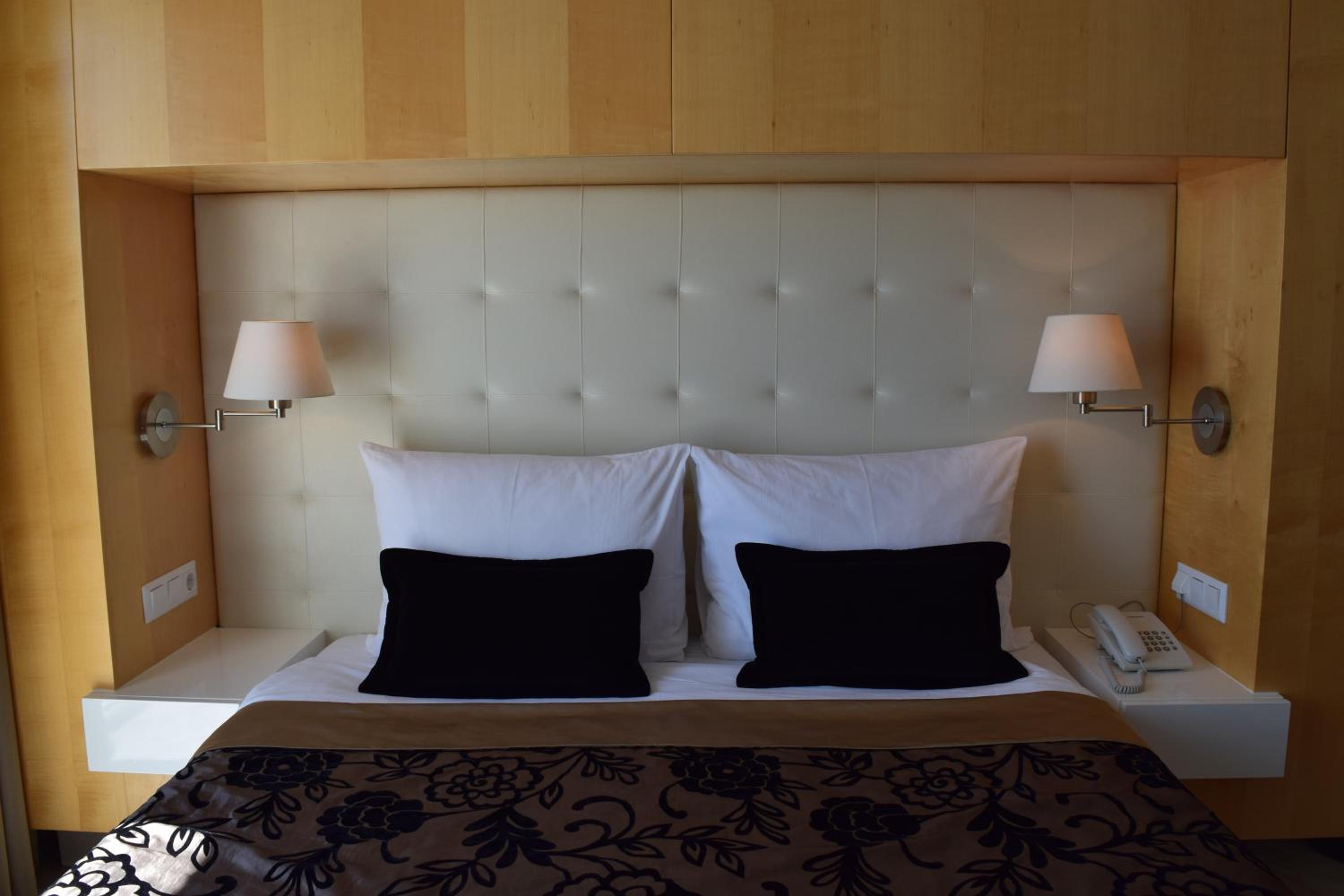 Comfort Double Room with Balcony - Photo 22