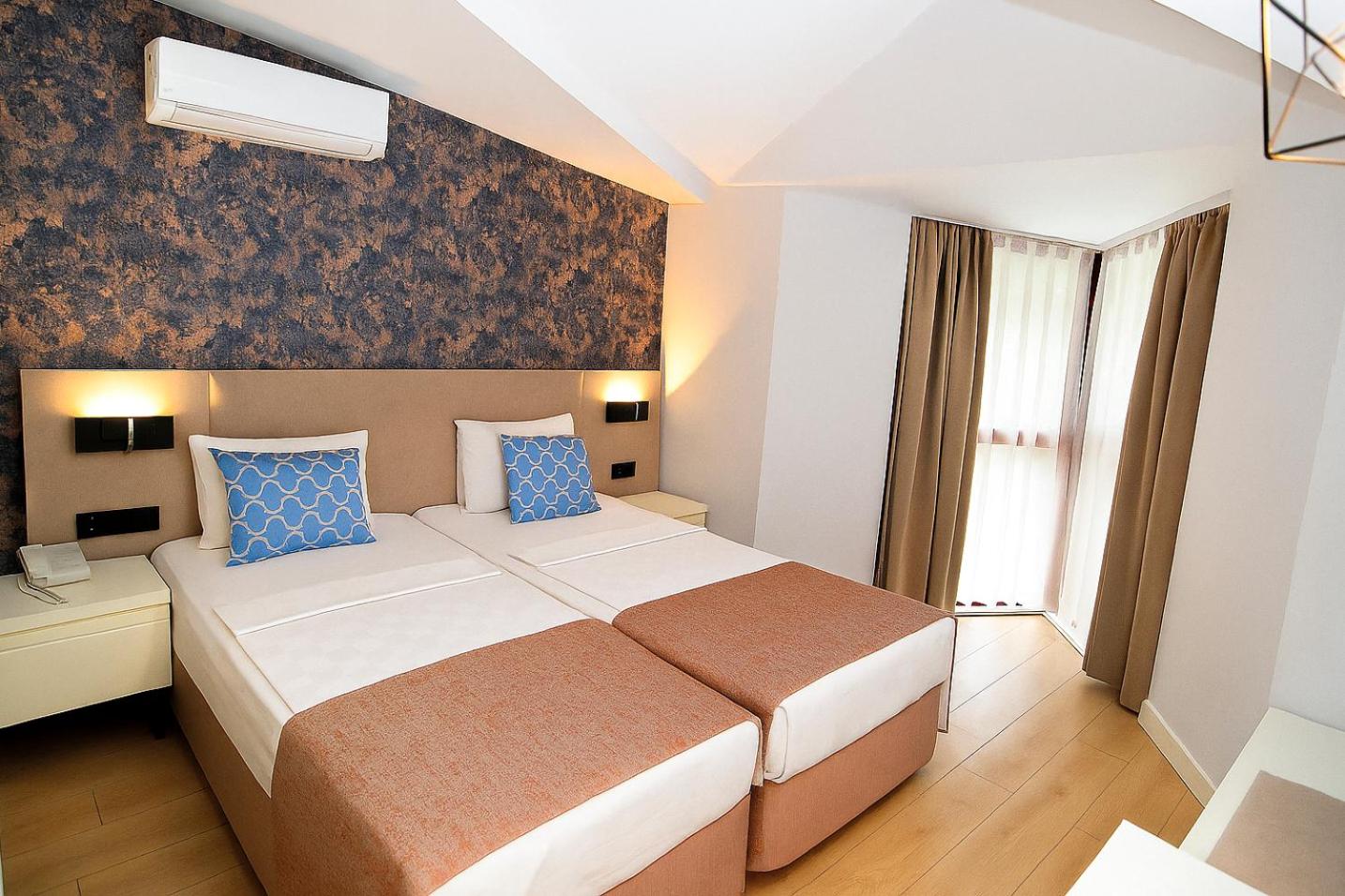 Double Room - Photo 1