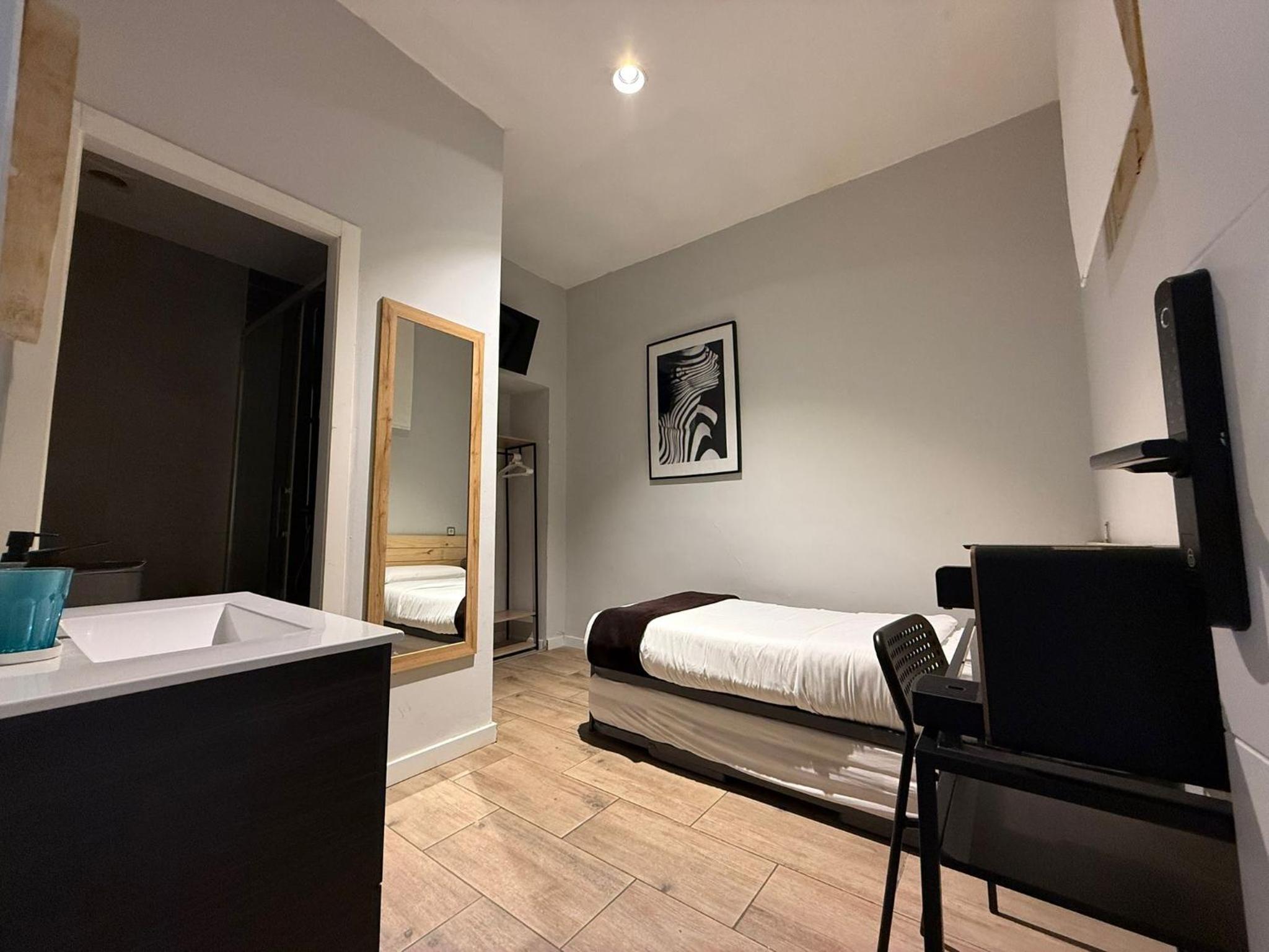 Single Room