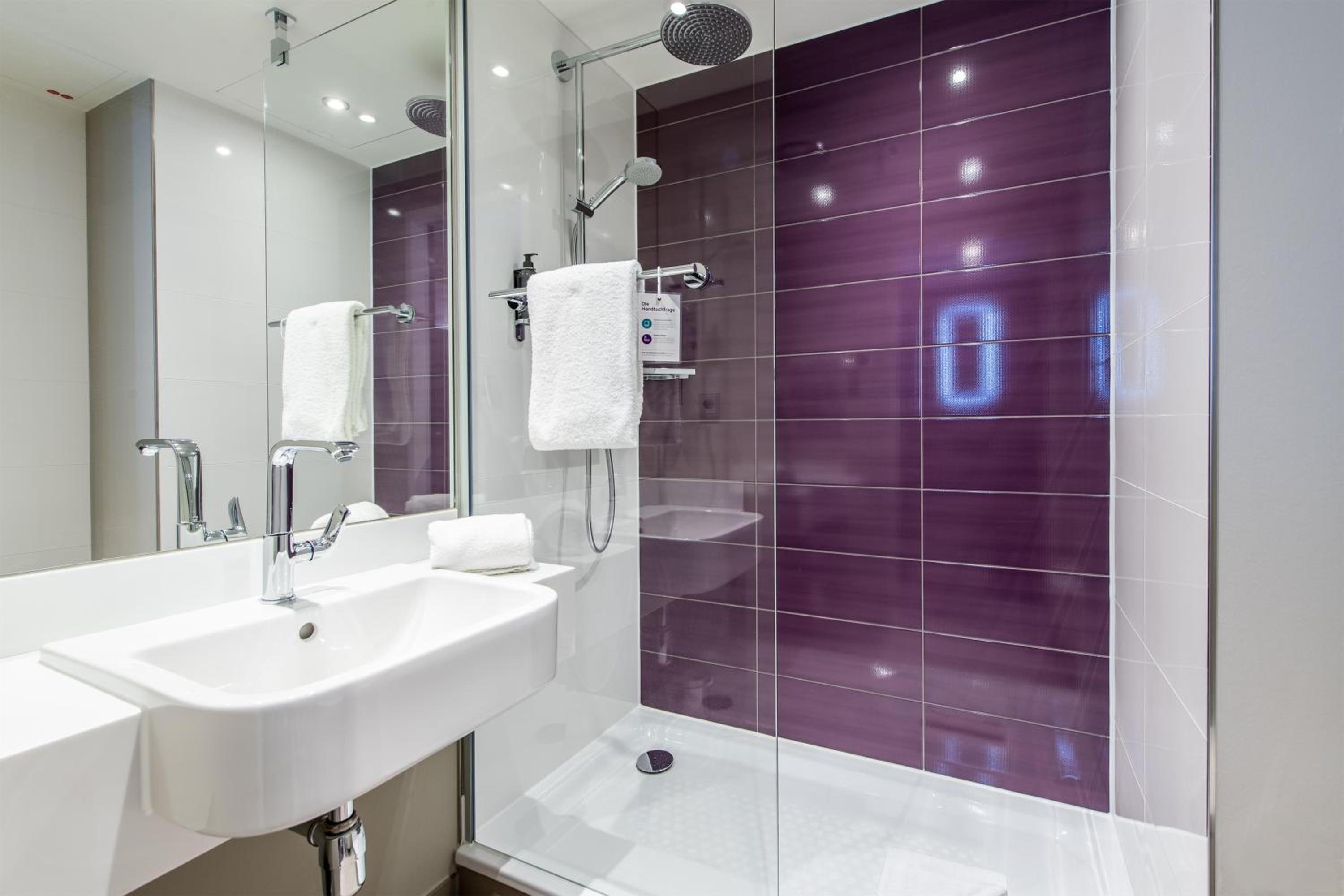Standard Double or Twin Room photo 1