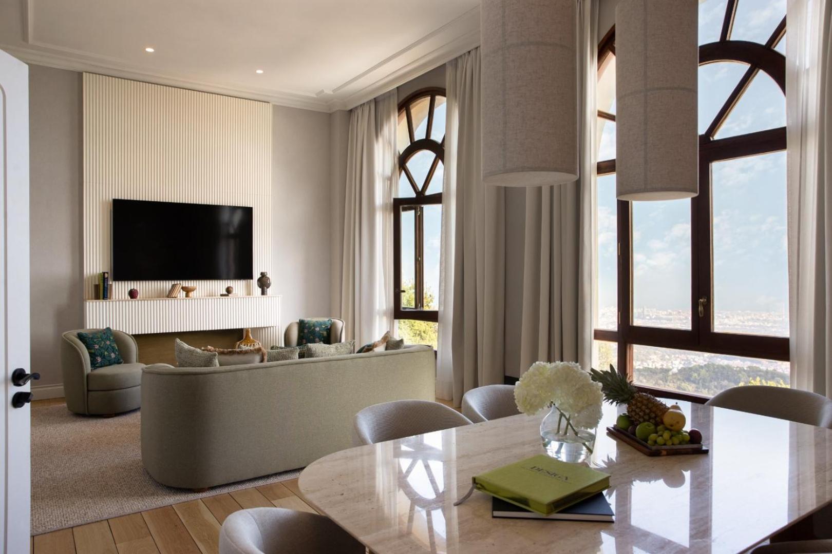 Presidential Suite Presidential Suite