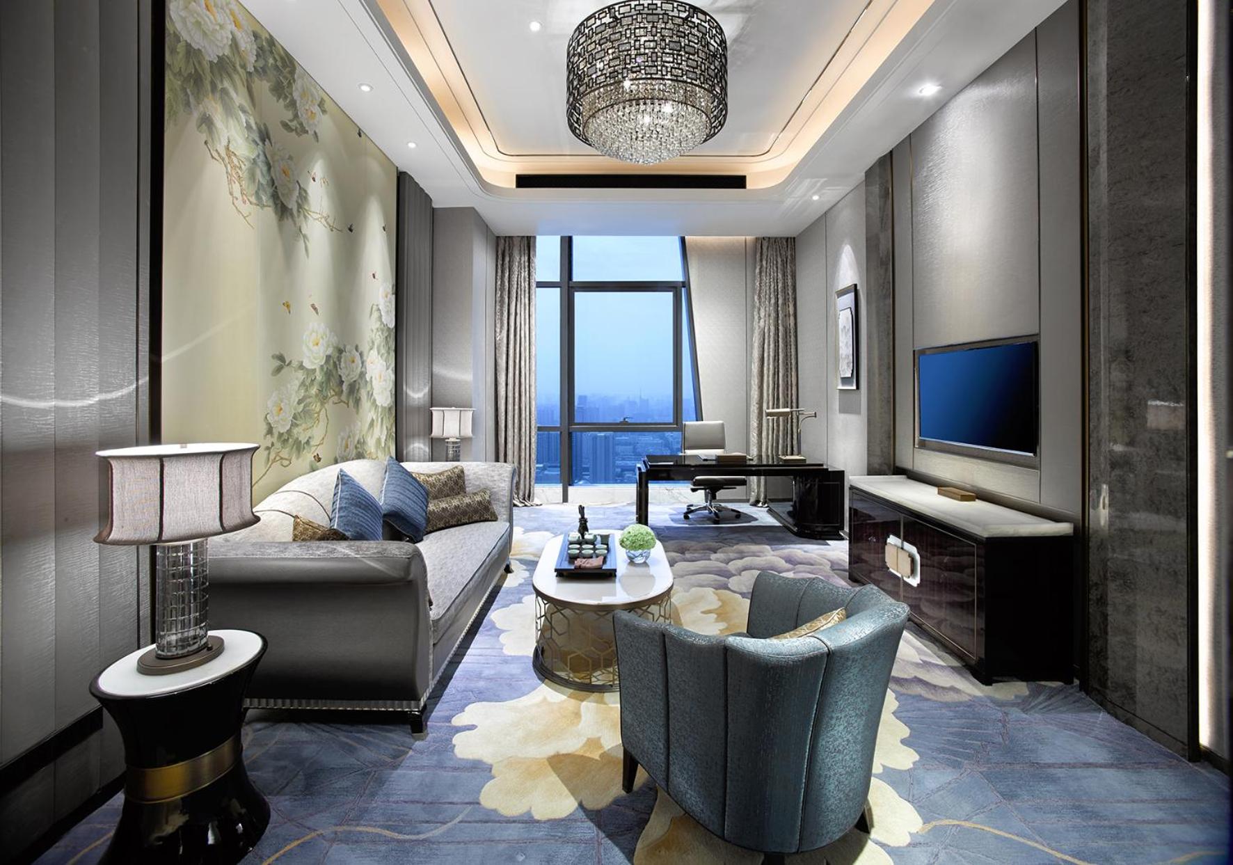 Suite with City View
