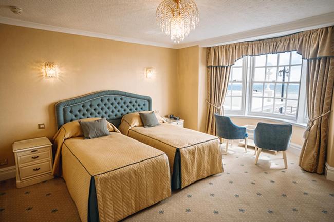 Superior Double or Twin Room with Sea View - Photo 1