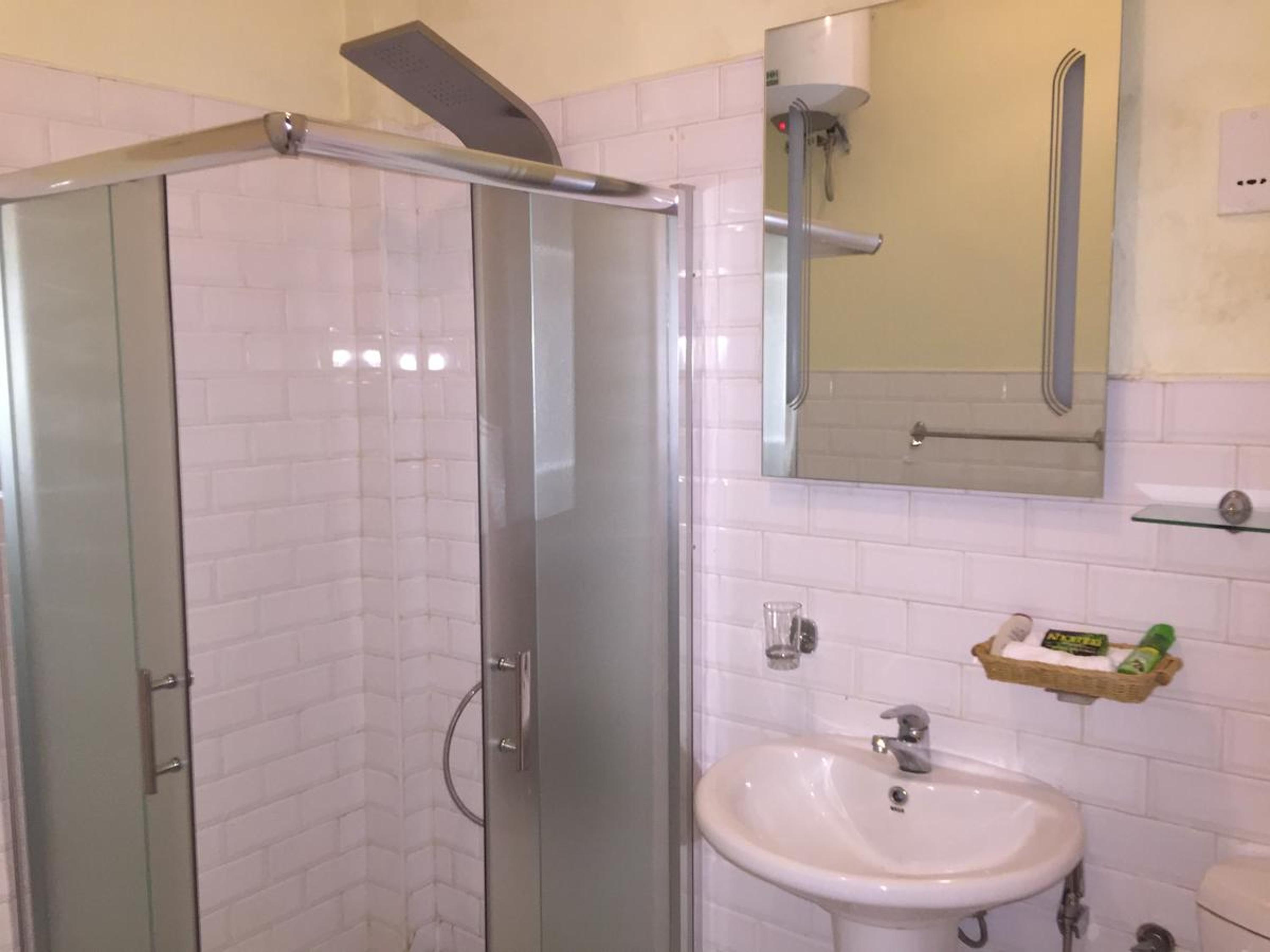 Double or Twin Room with Garden View photo 3