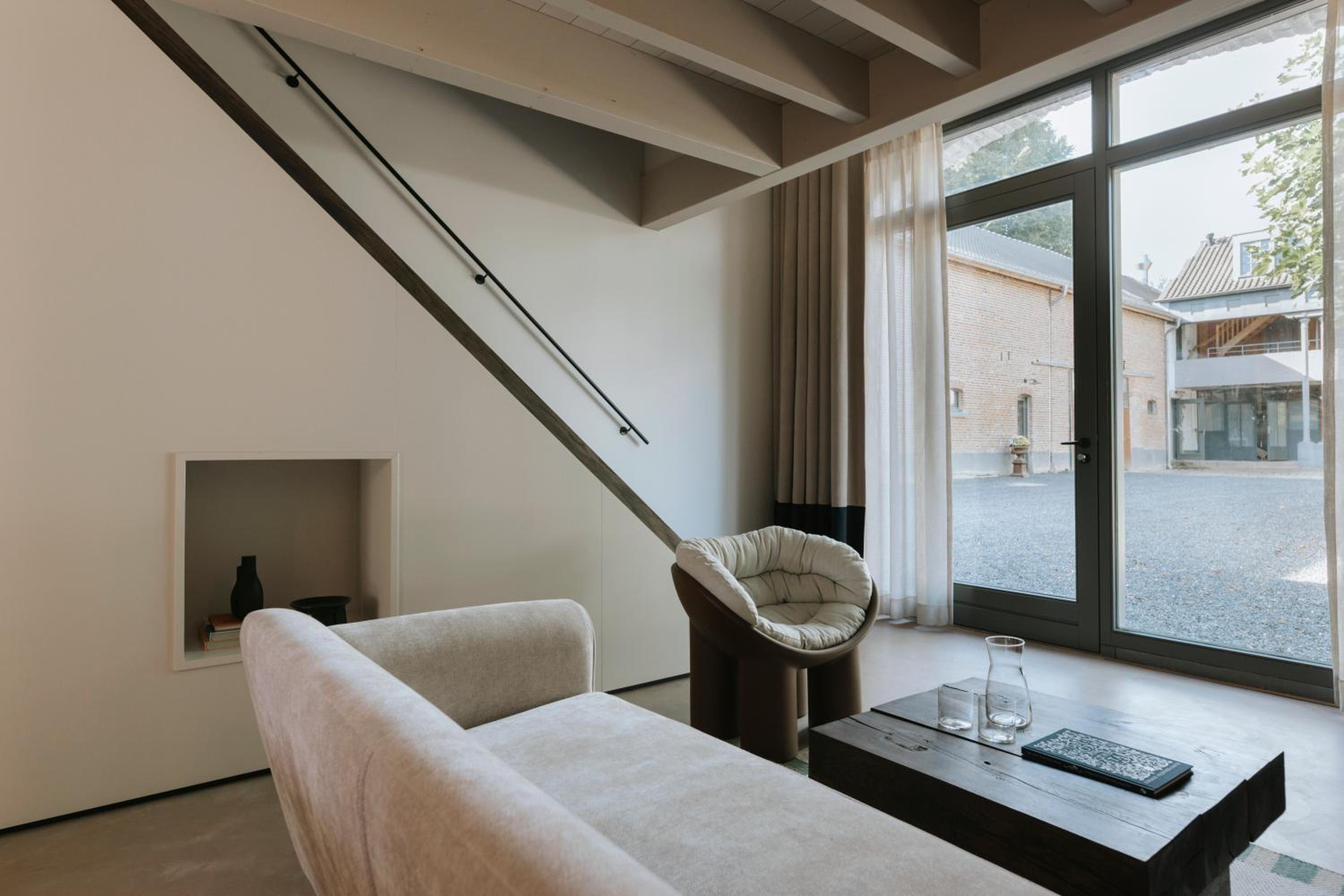 Estate Suite