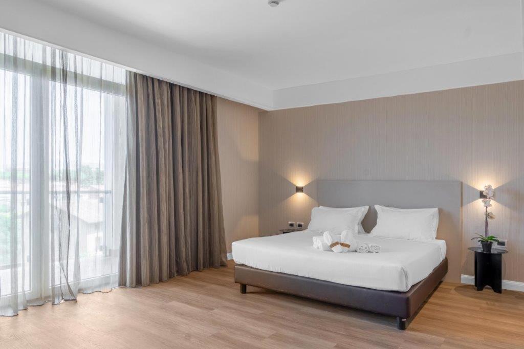Superior Double or Twin Room photo 2