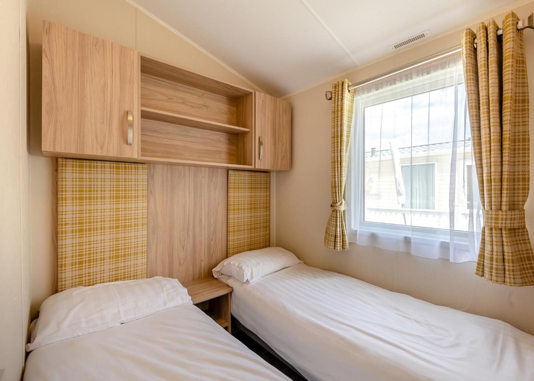 Mobile Home 4