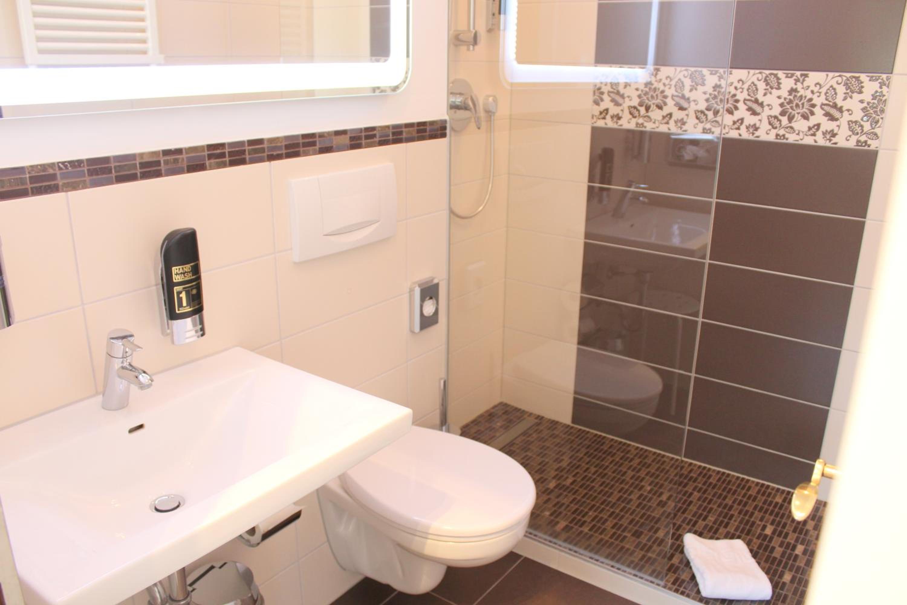 Superior Double Room - Photo 7