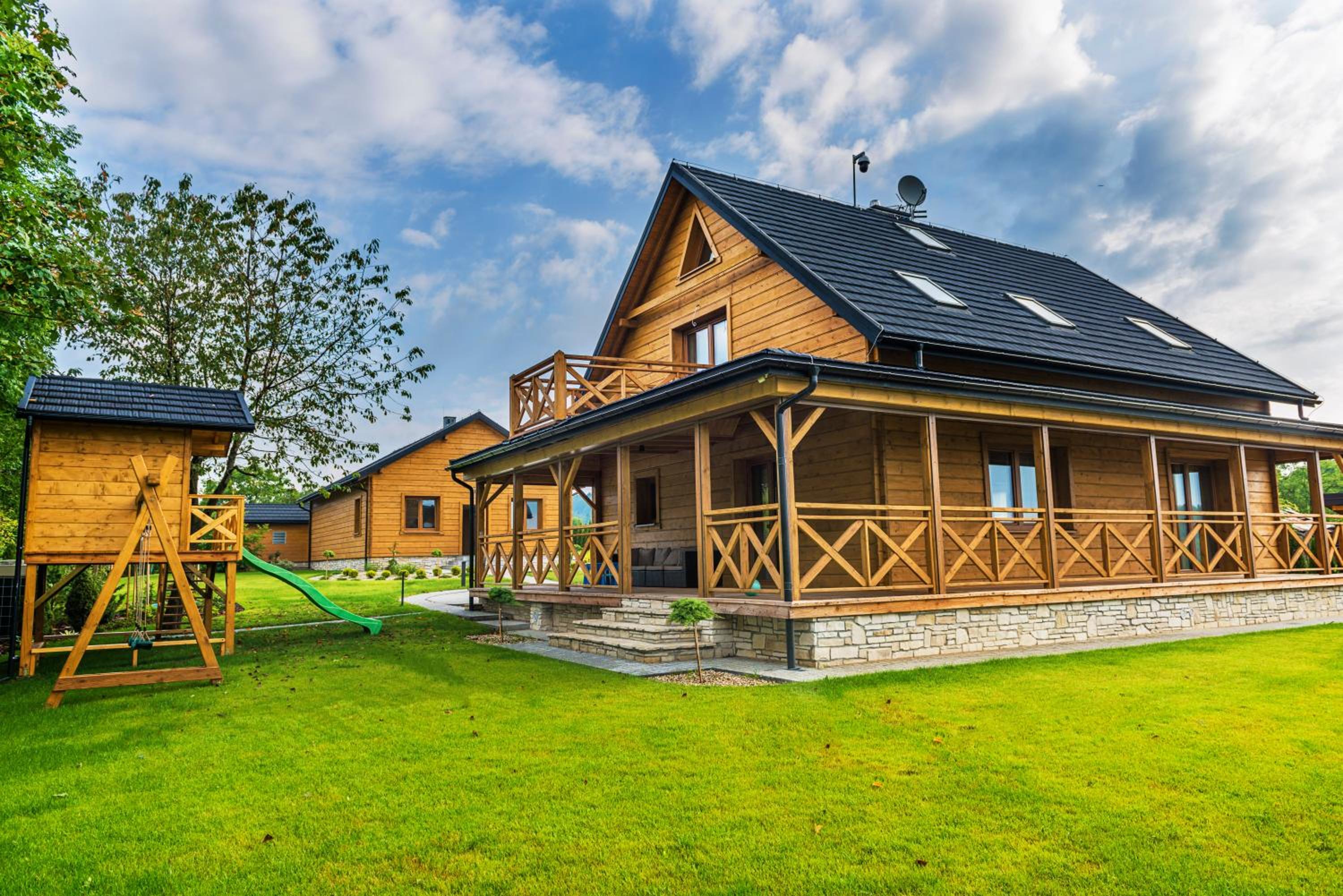 Four-Bedroom House photo 2
