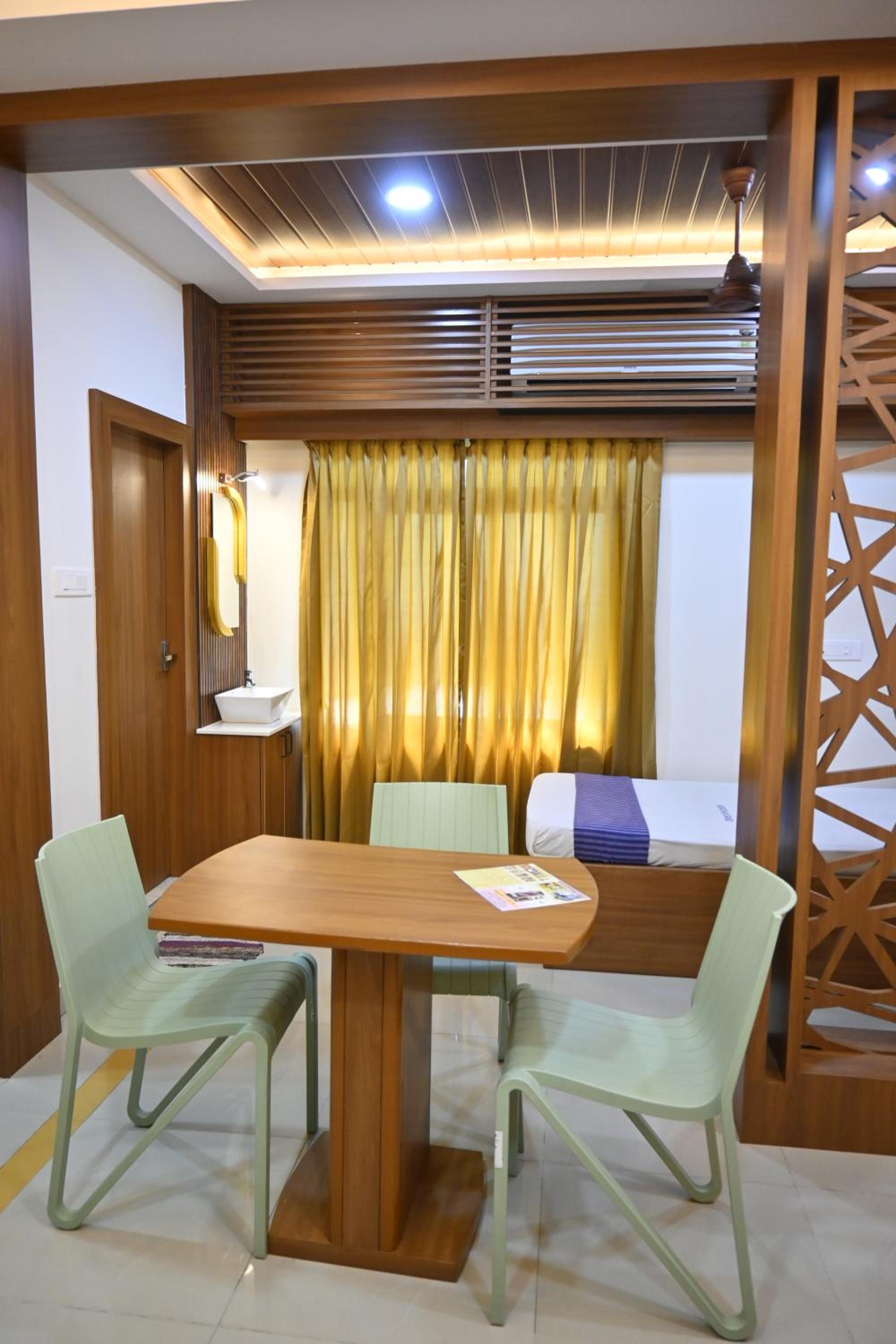 Deluxe Suite - Photo 4
