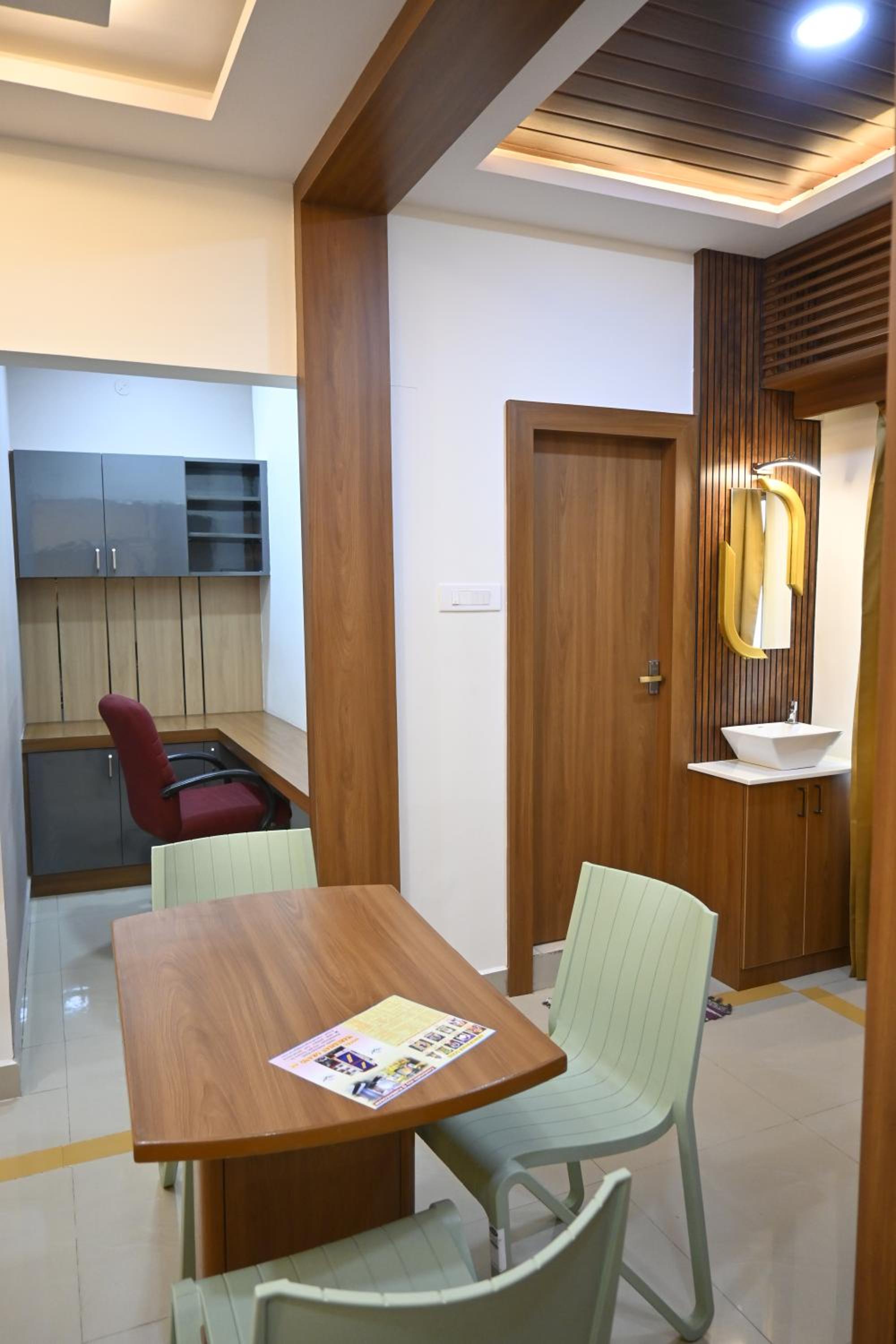 Deluxe Suite - Photo 1