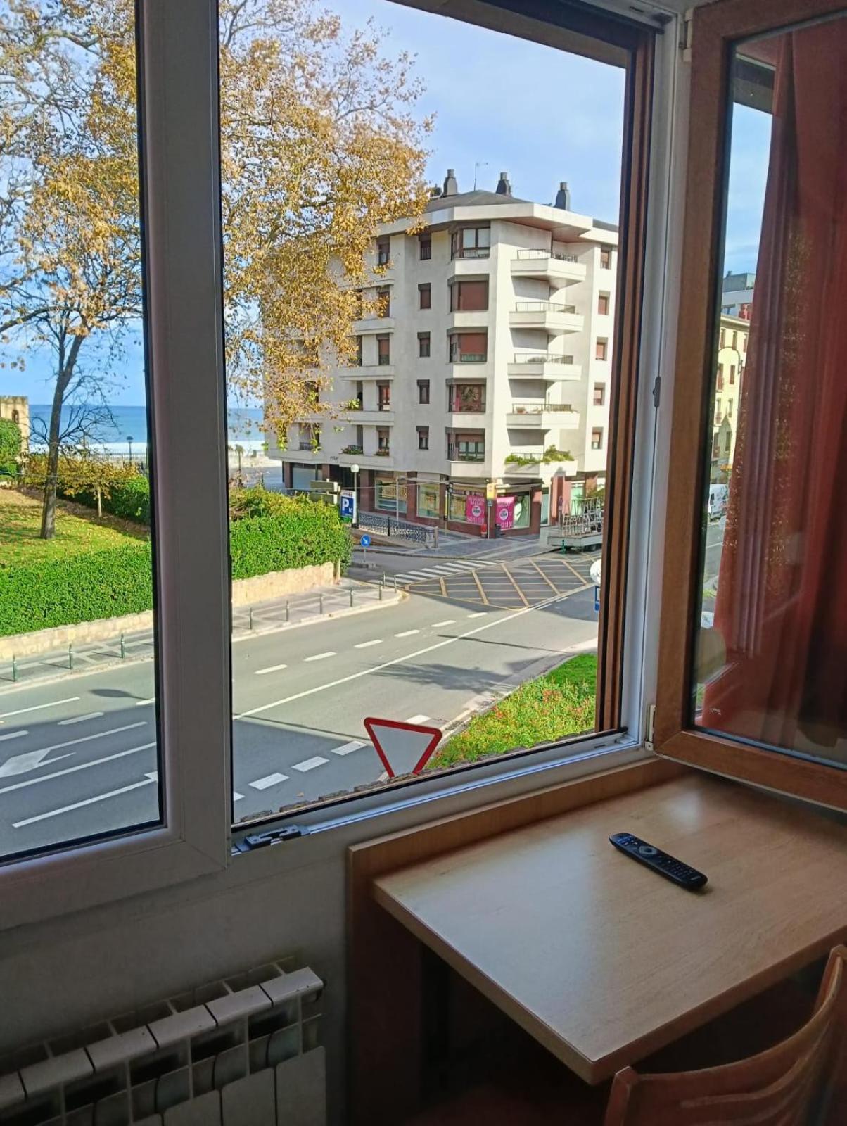 Twin Room with Sea View