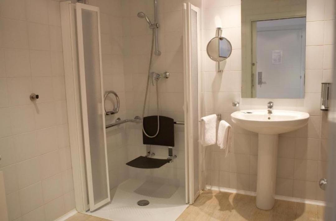 Triple Room with Sea View