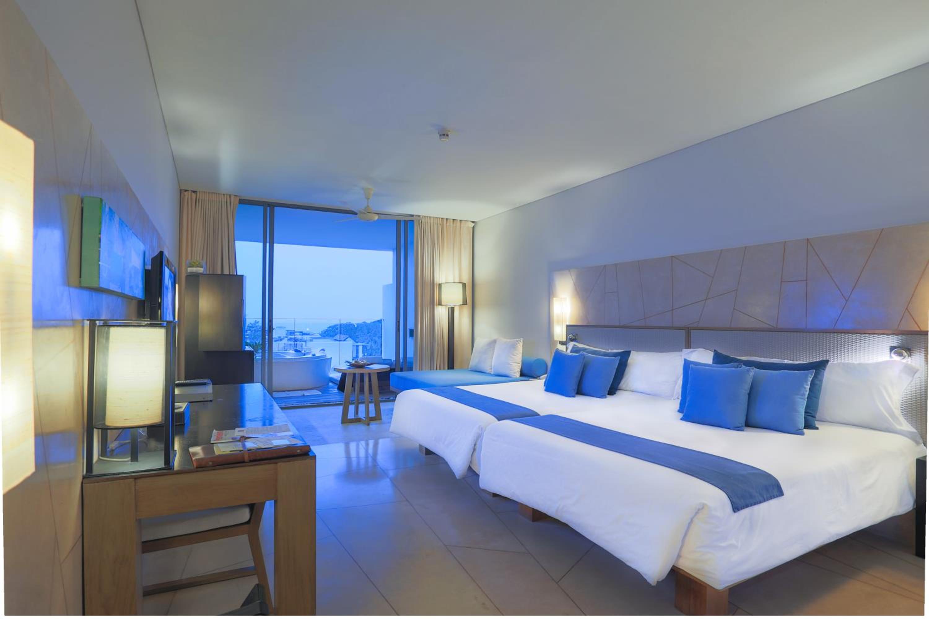 Premium Deluxe Room