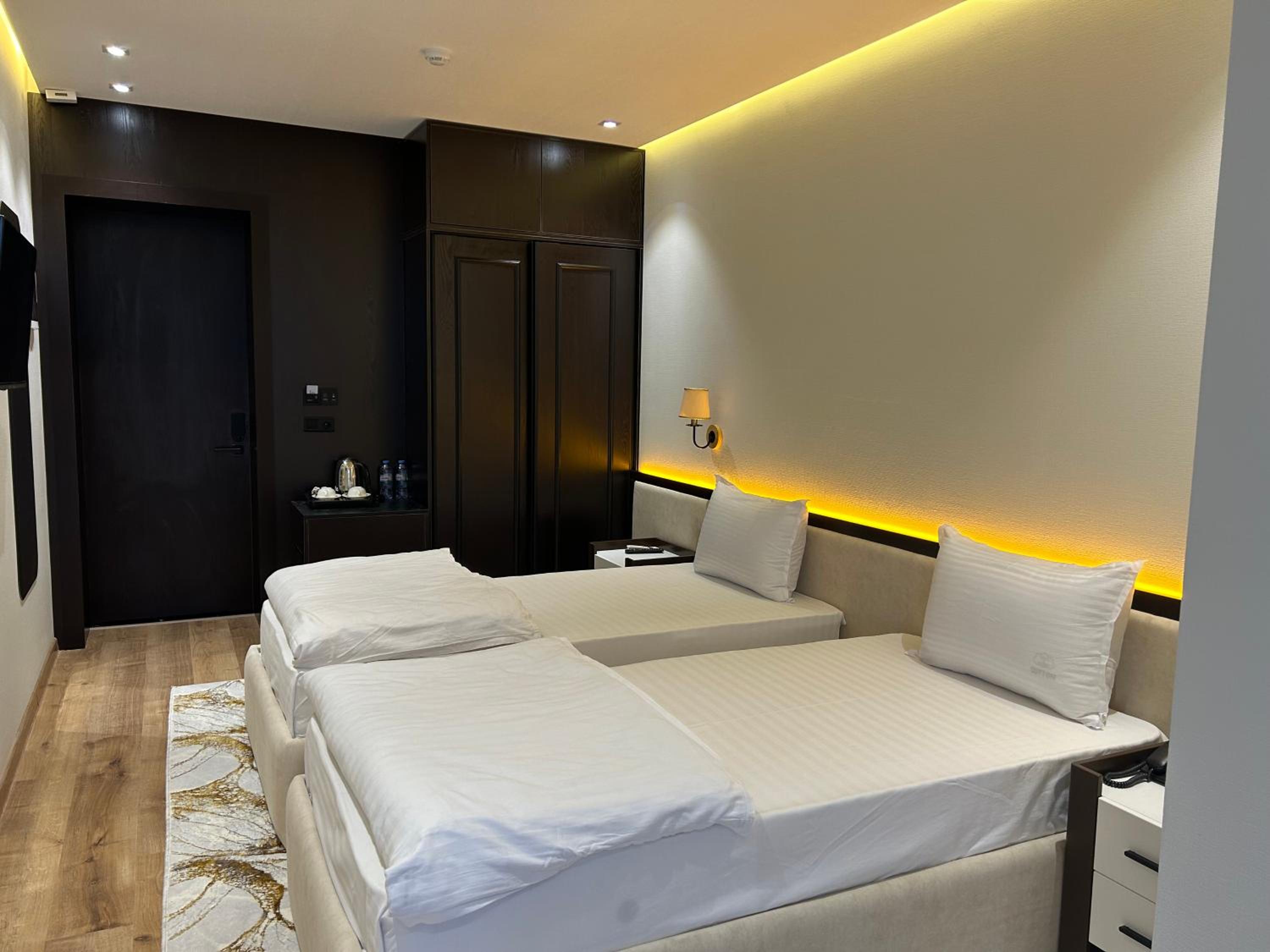 Superior Twin Room photo 1