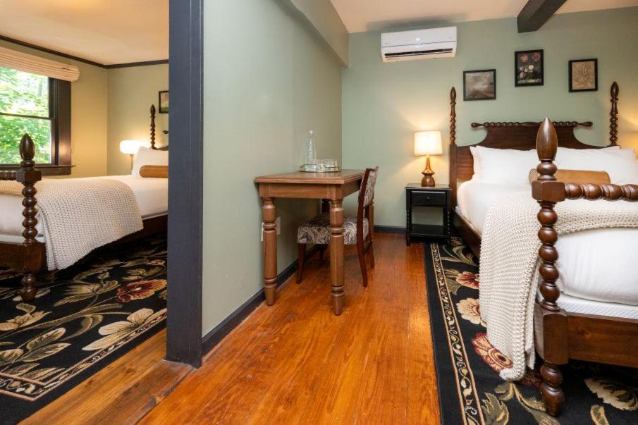Two-Bedroom Suite