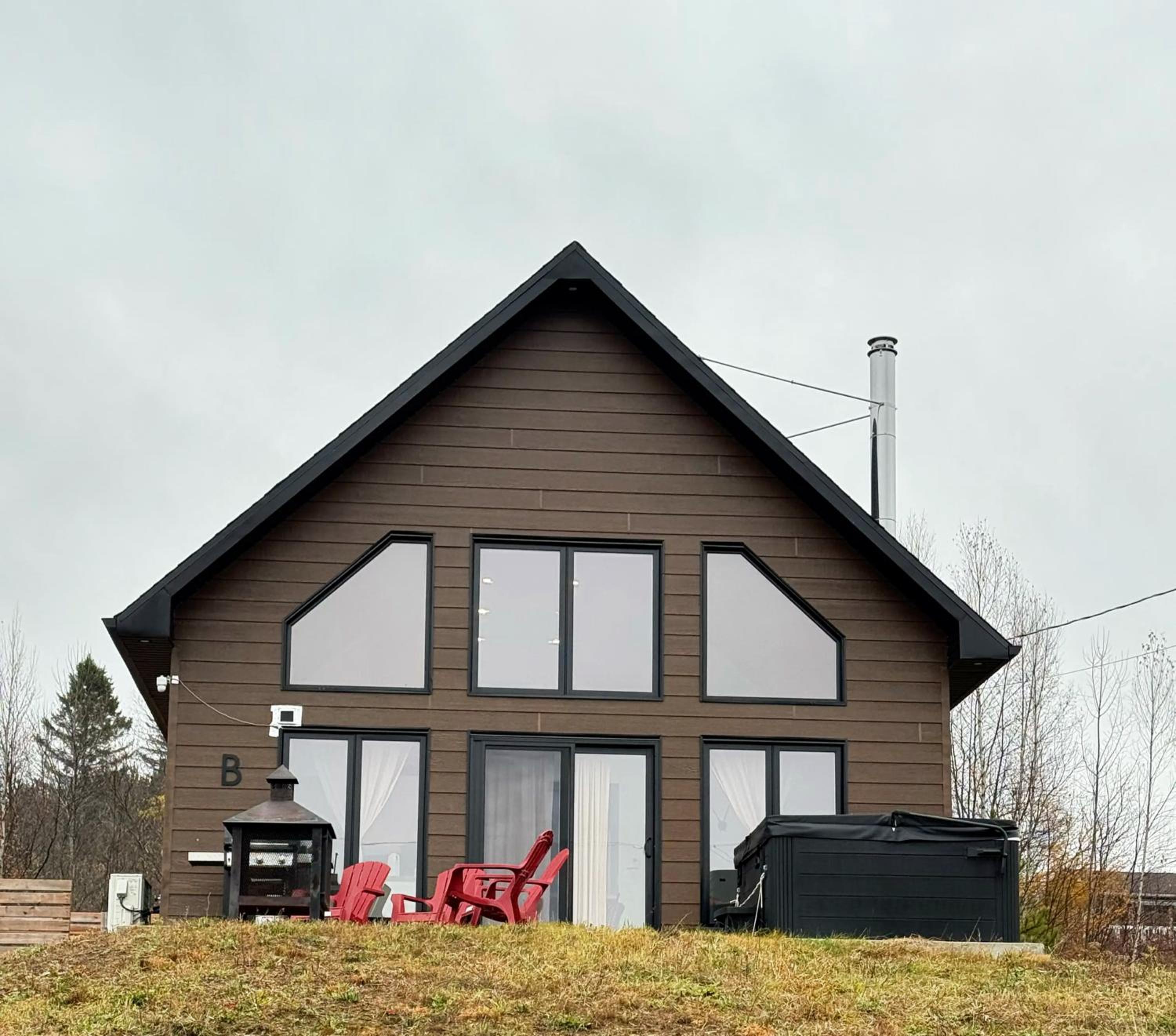 Three-Bedroom Chalet photo 1