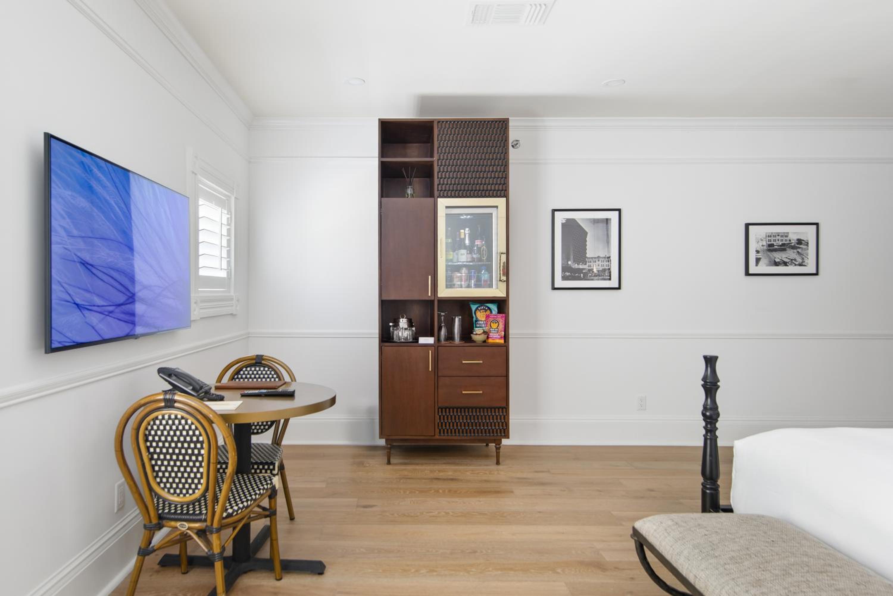 King Room - Disability Access - Photo 9