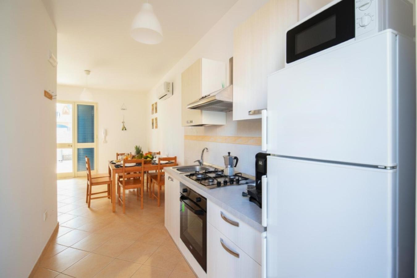Apartment with Balcony photo 2