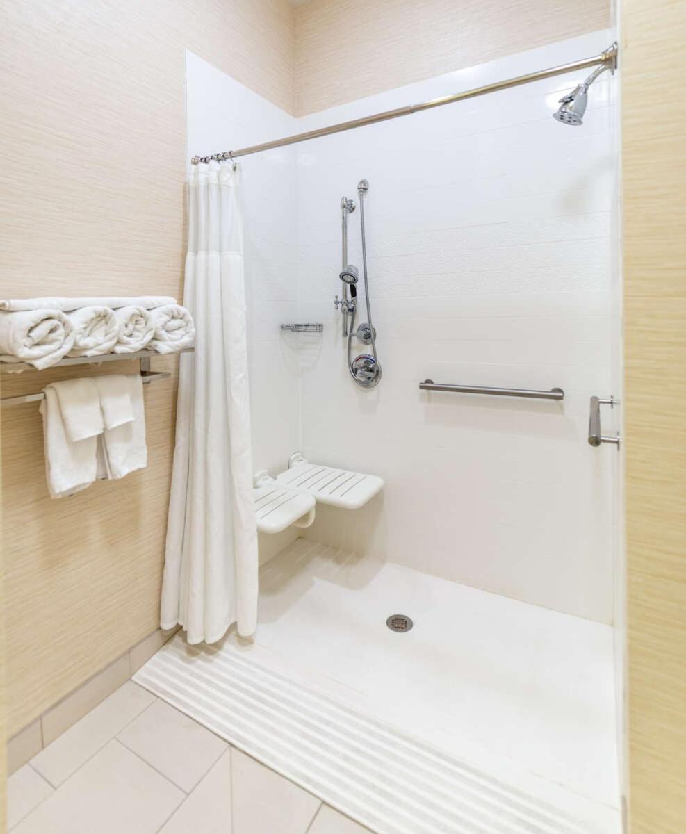 King Room with Roll-in Shower - Mobility and Hearing Accessible photo 1