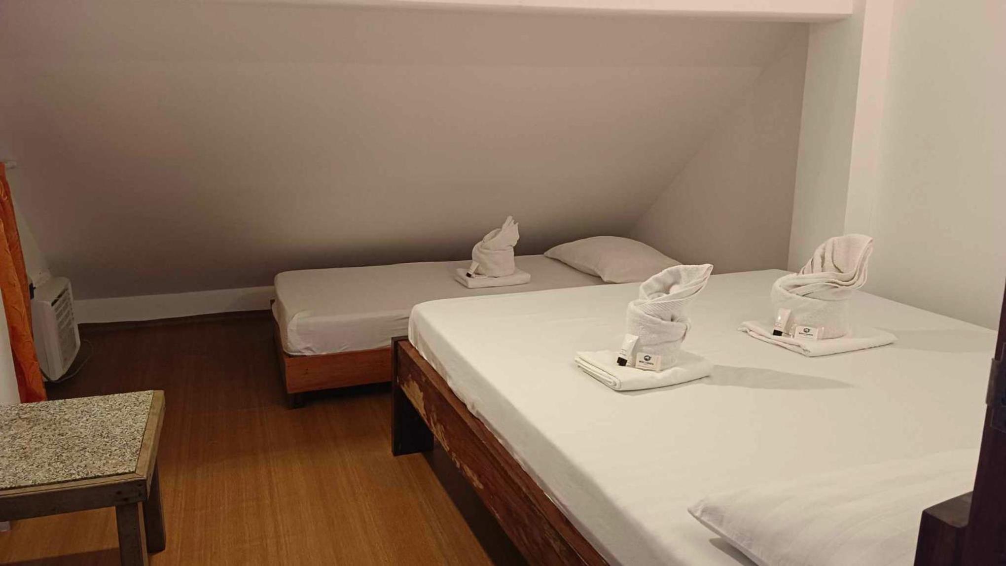 Standard Double Room with Shared Bathroom