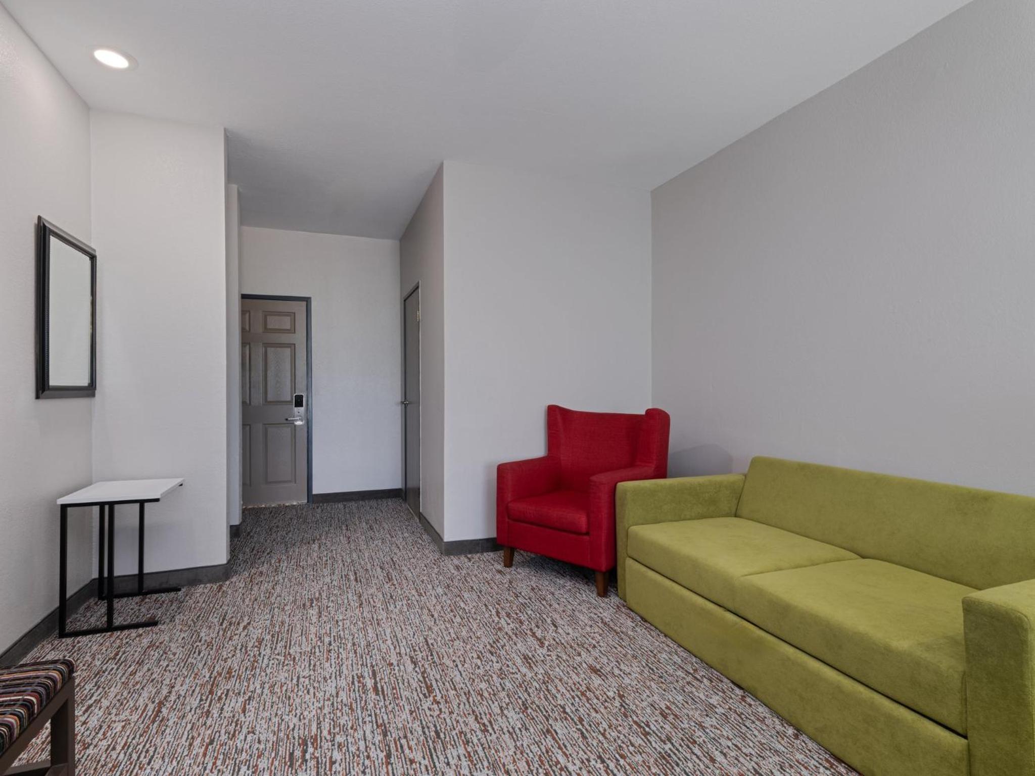 King Suite photo 2