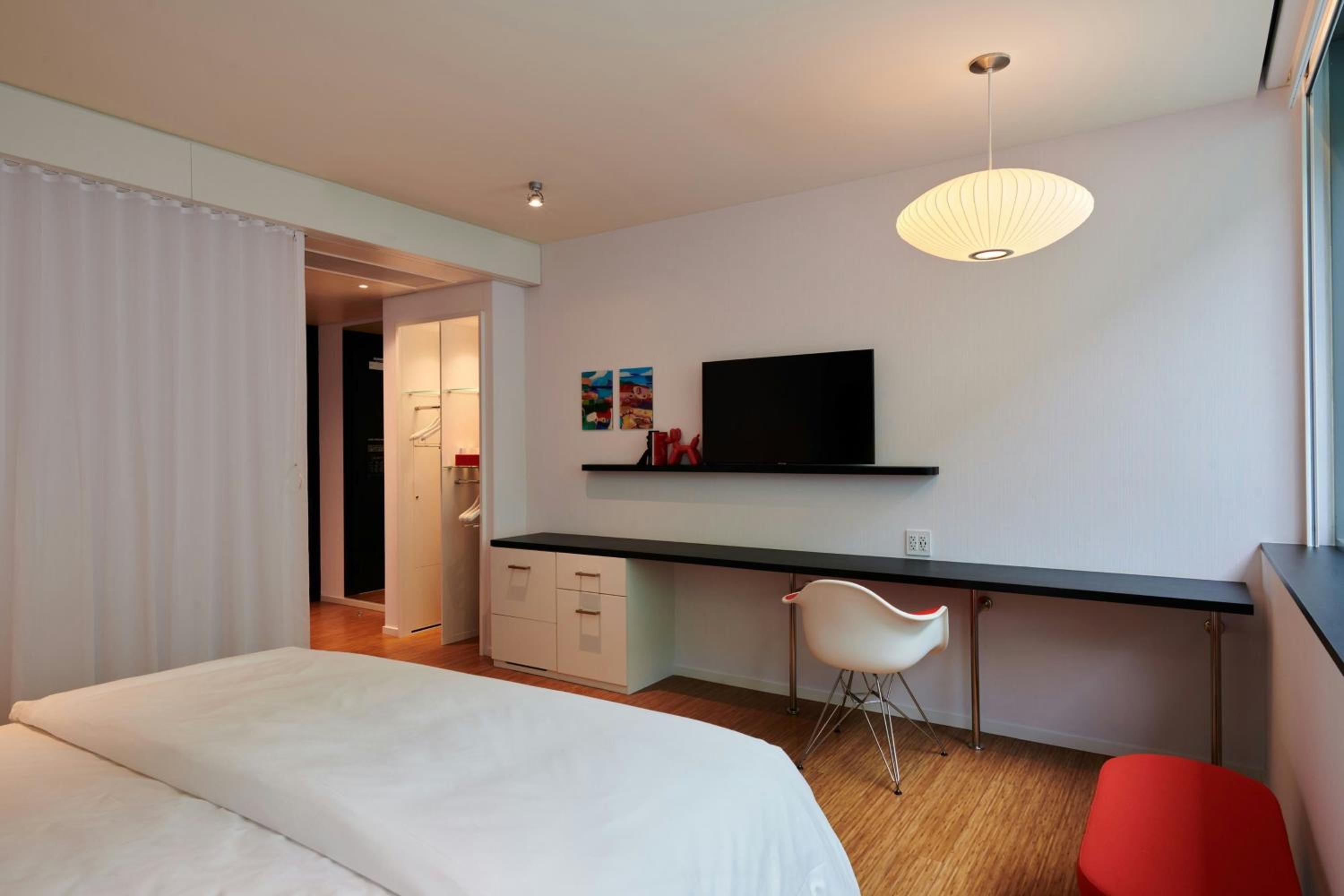 King Room - Accessible