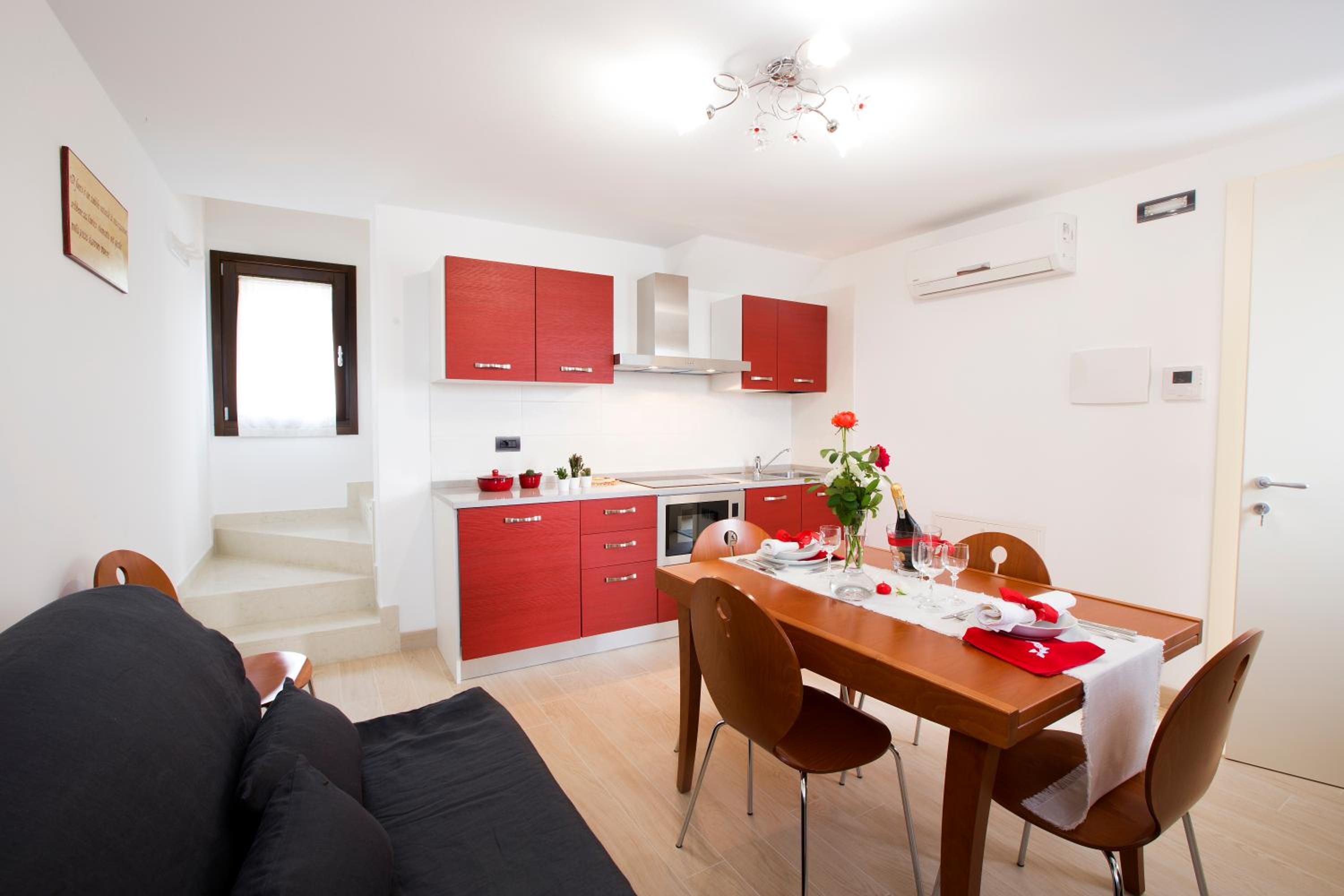 Maisonette photo 2