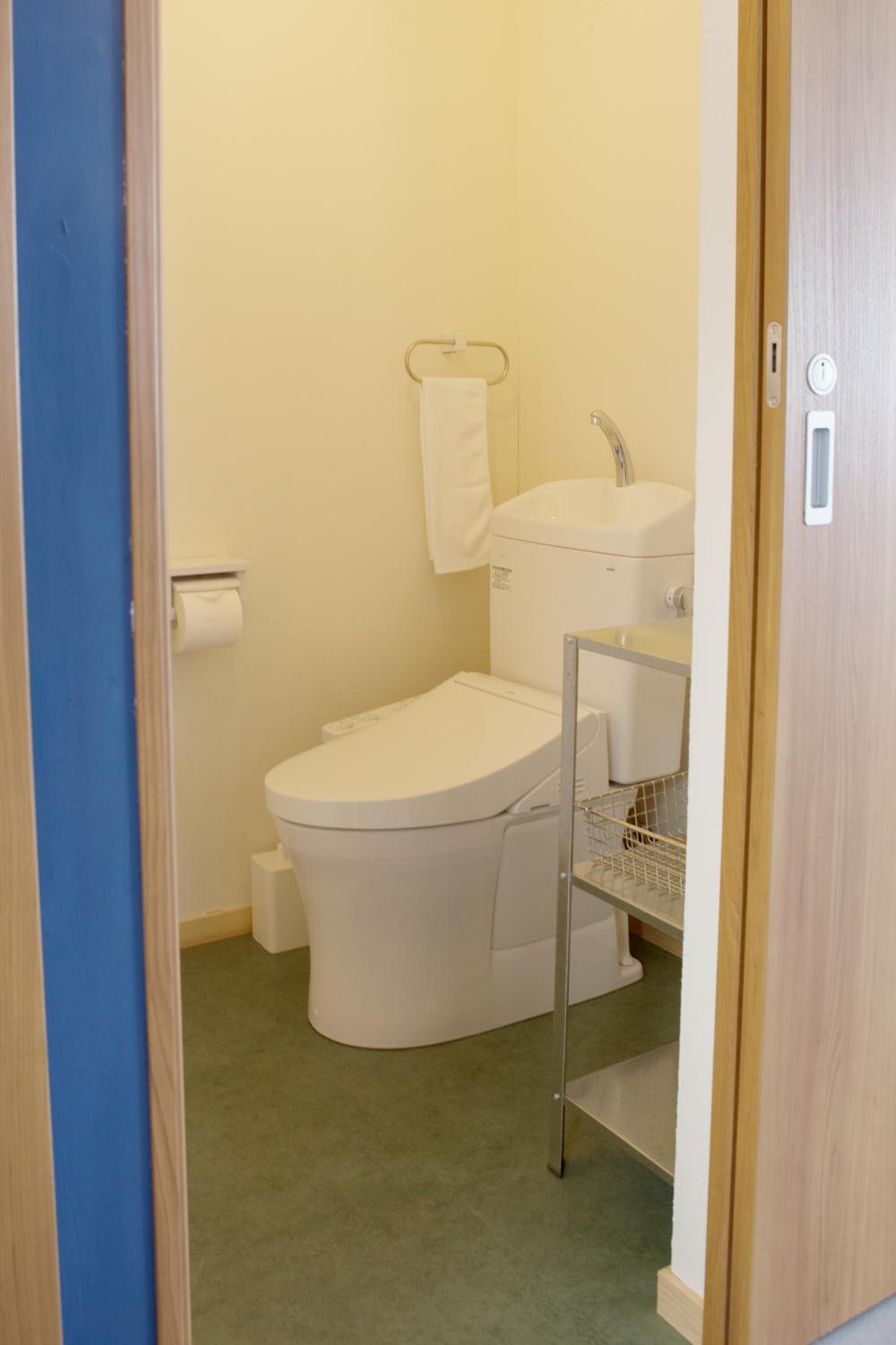 Standard Double or Twin Room photo 1