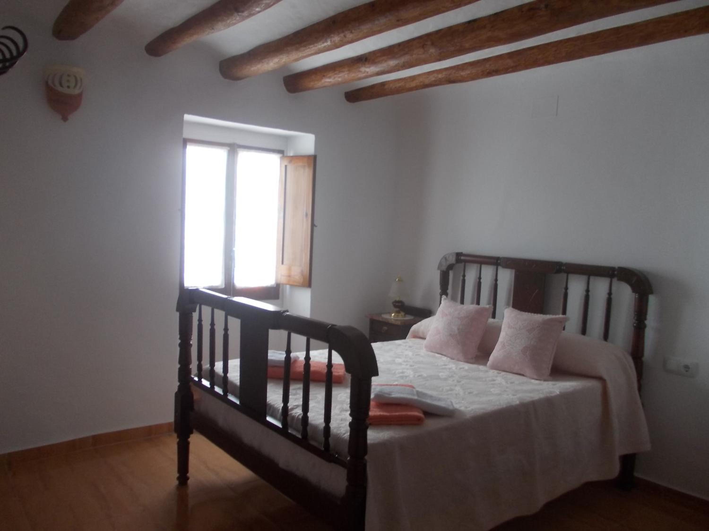 Casa adosada de tres habitaciones