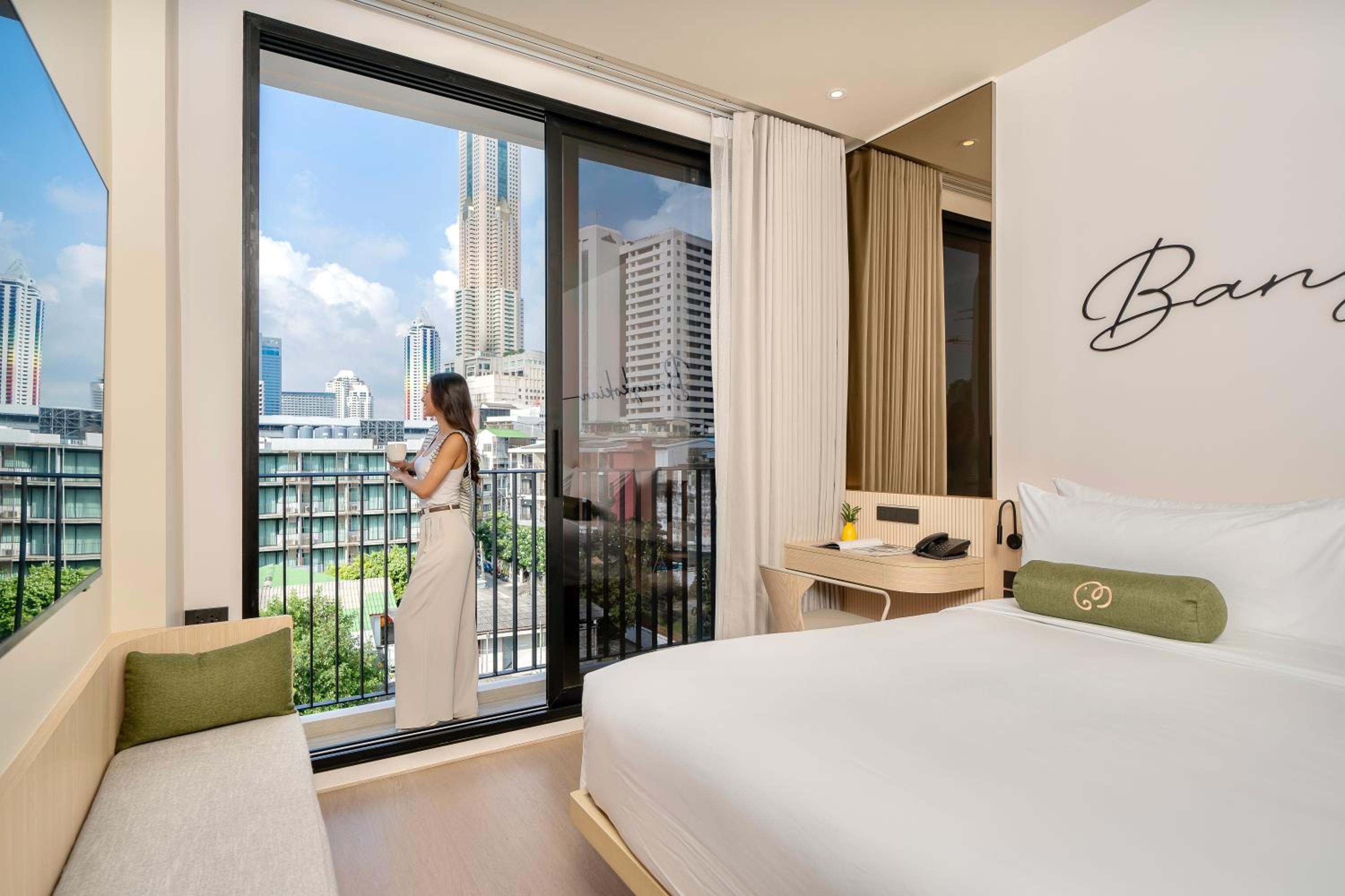 City View with Balcony
