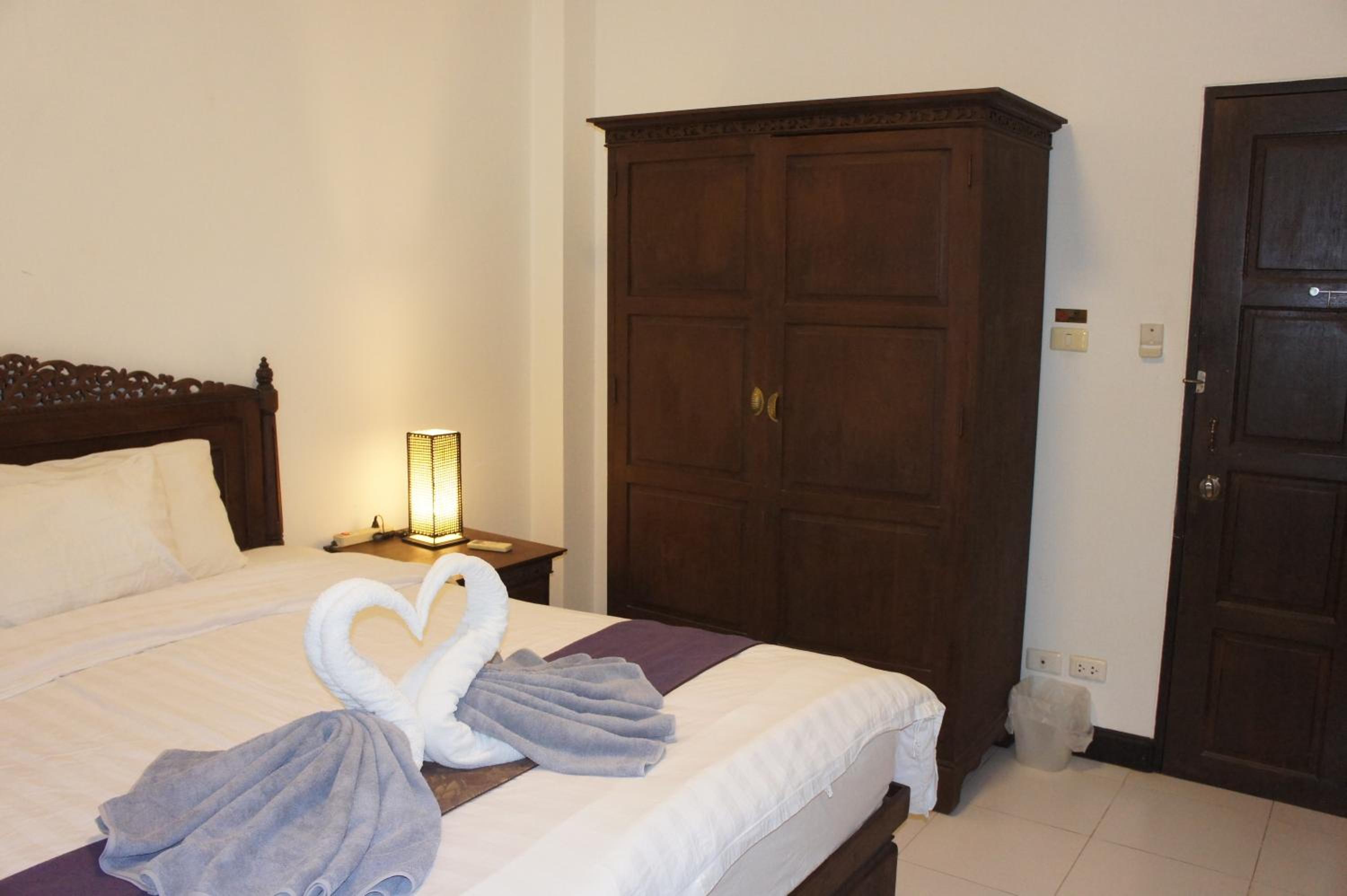 Deluxe Double Room - Photo 4