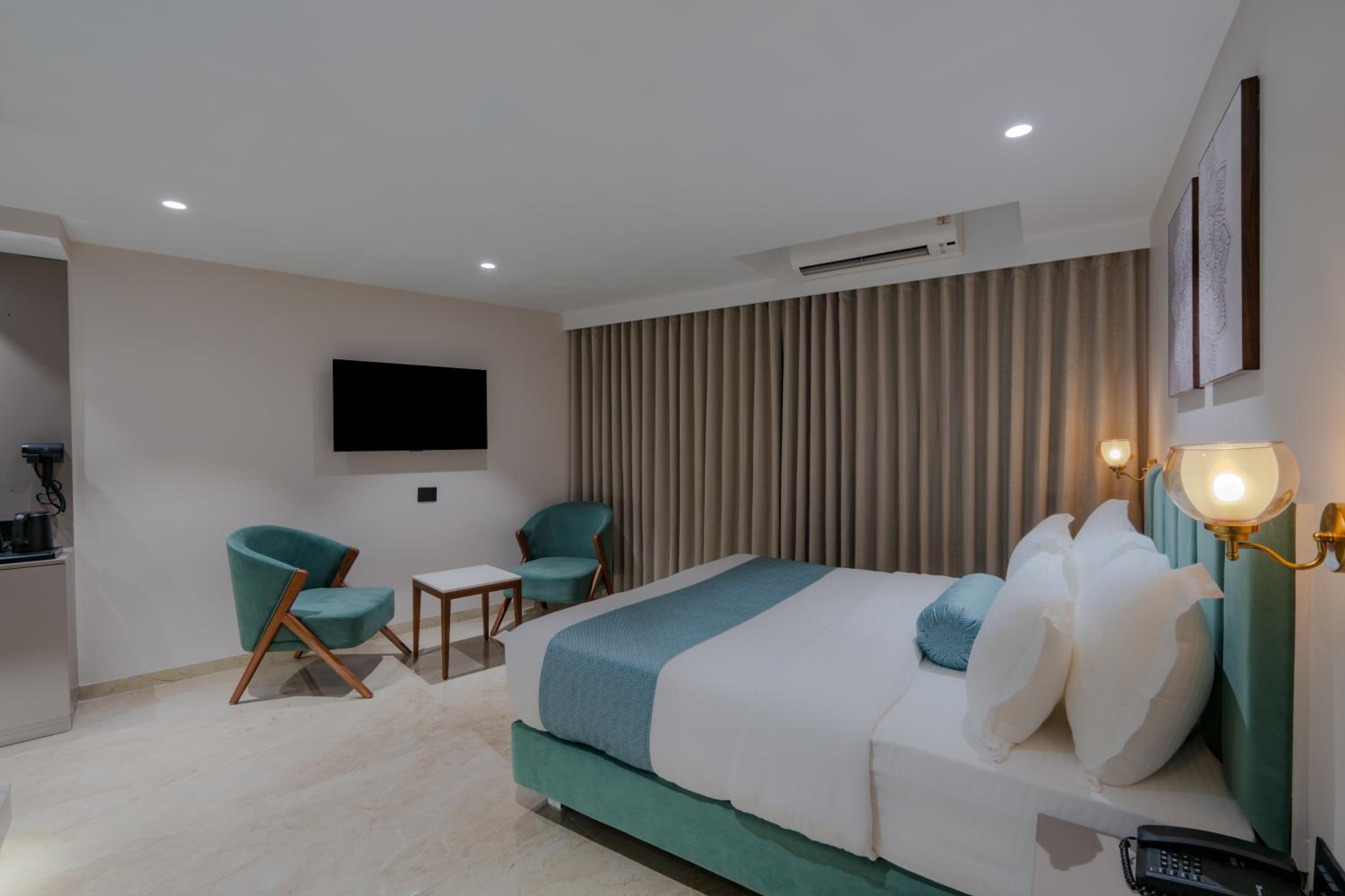 Superior Suite photo 1