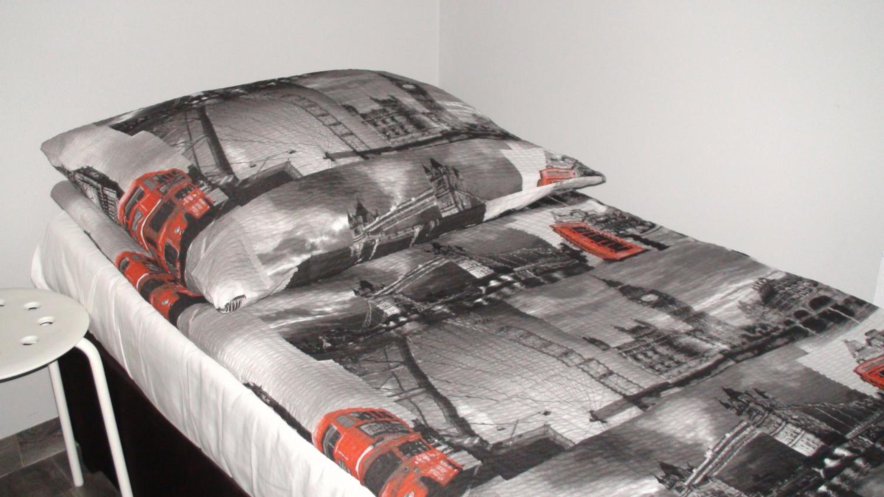 Single Room photo 3