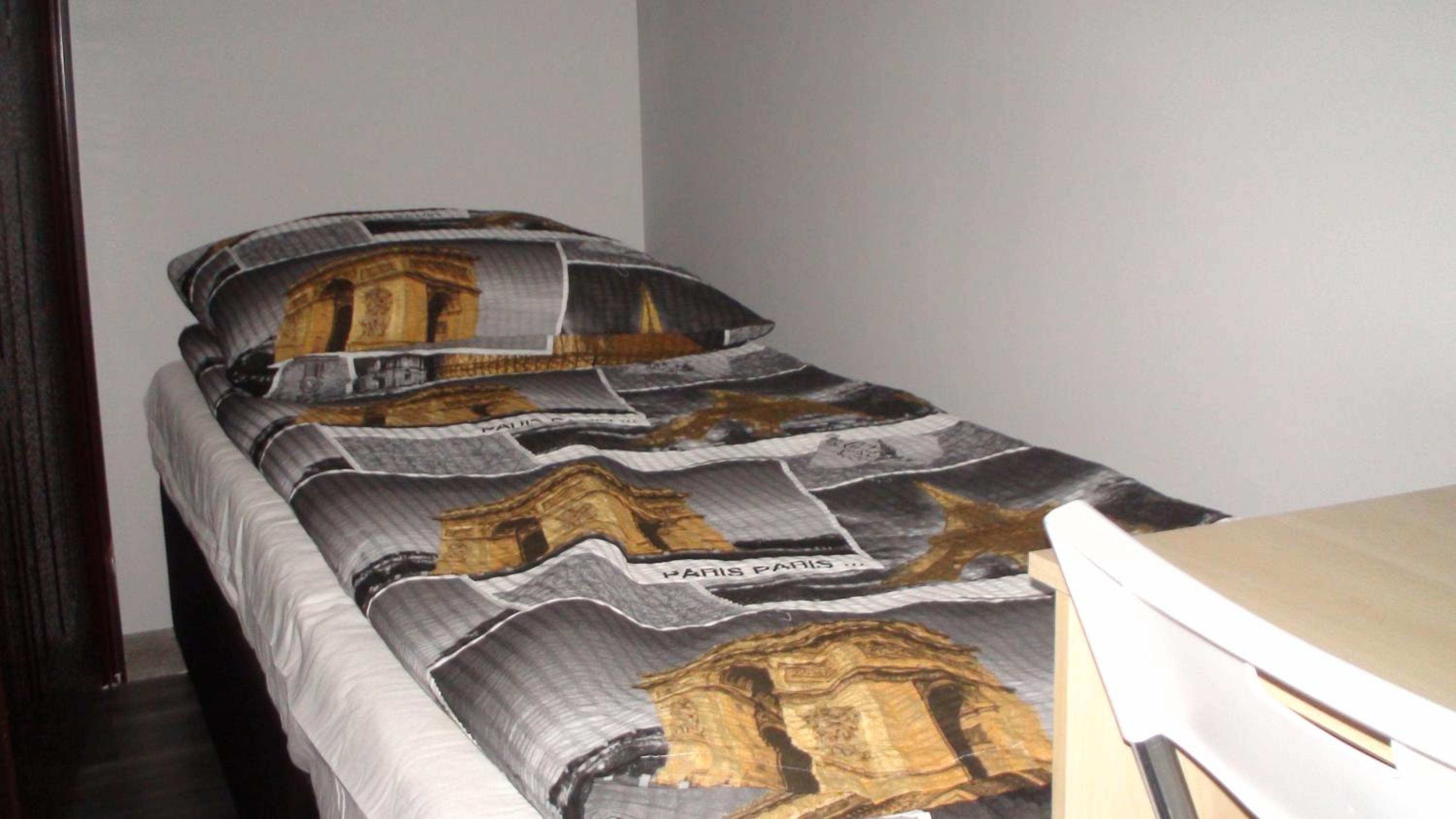 Single Room photo 2