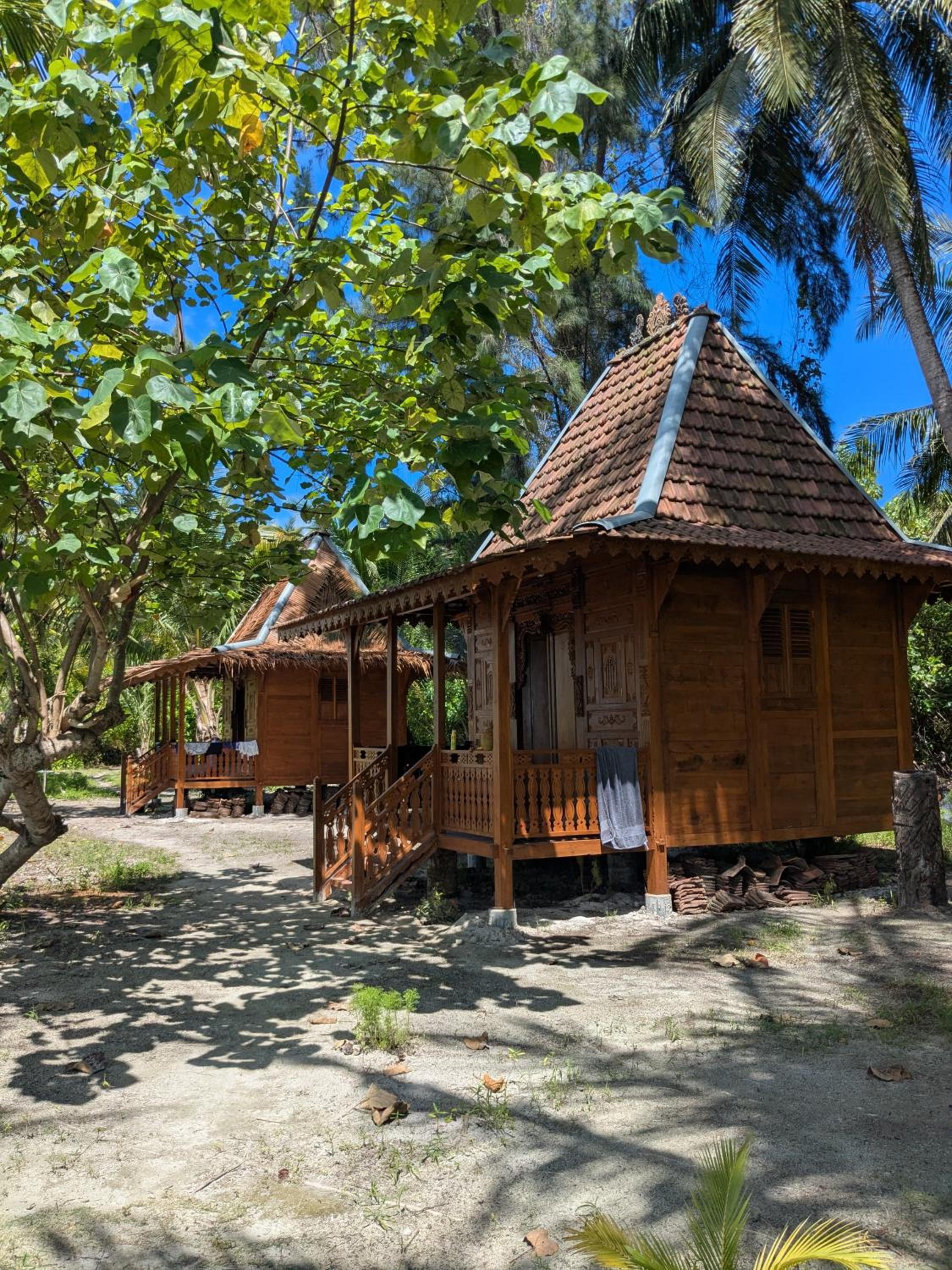 Bungalow - Beach Front - Photo 4