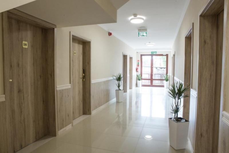Twin Room - Photo 3