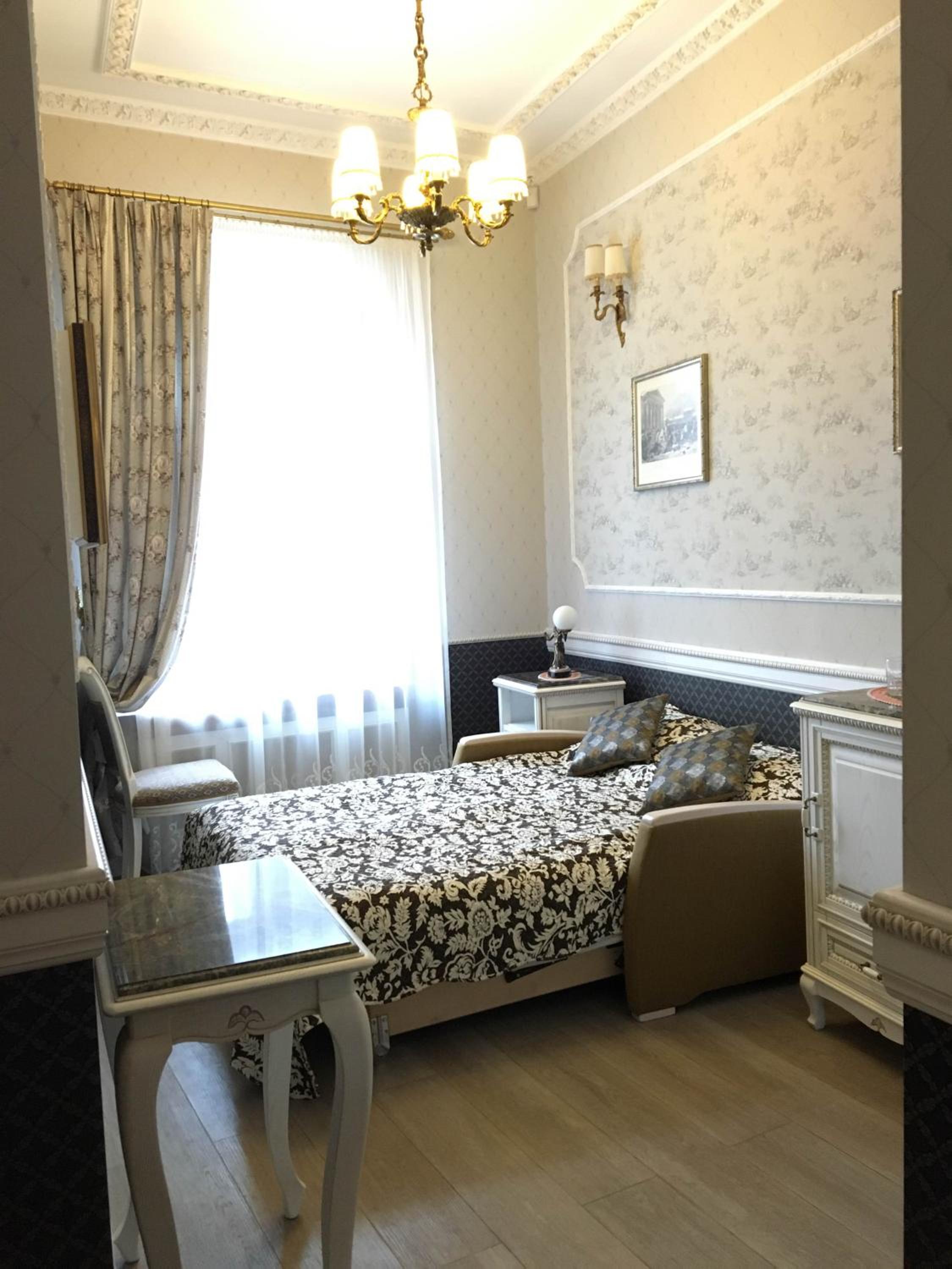 Small Single Room photo 1