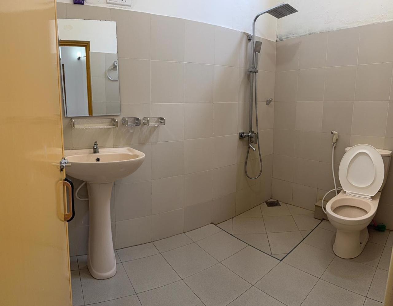 Double Room with Private Bathroom photo 2