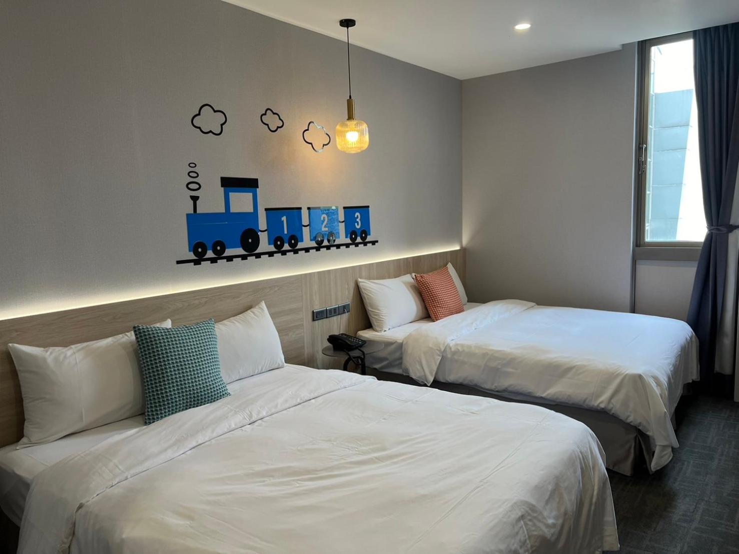 Standard Quadruple Room
